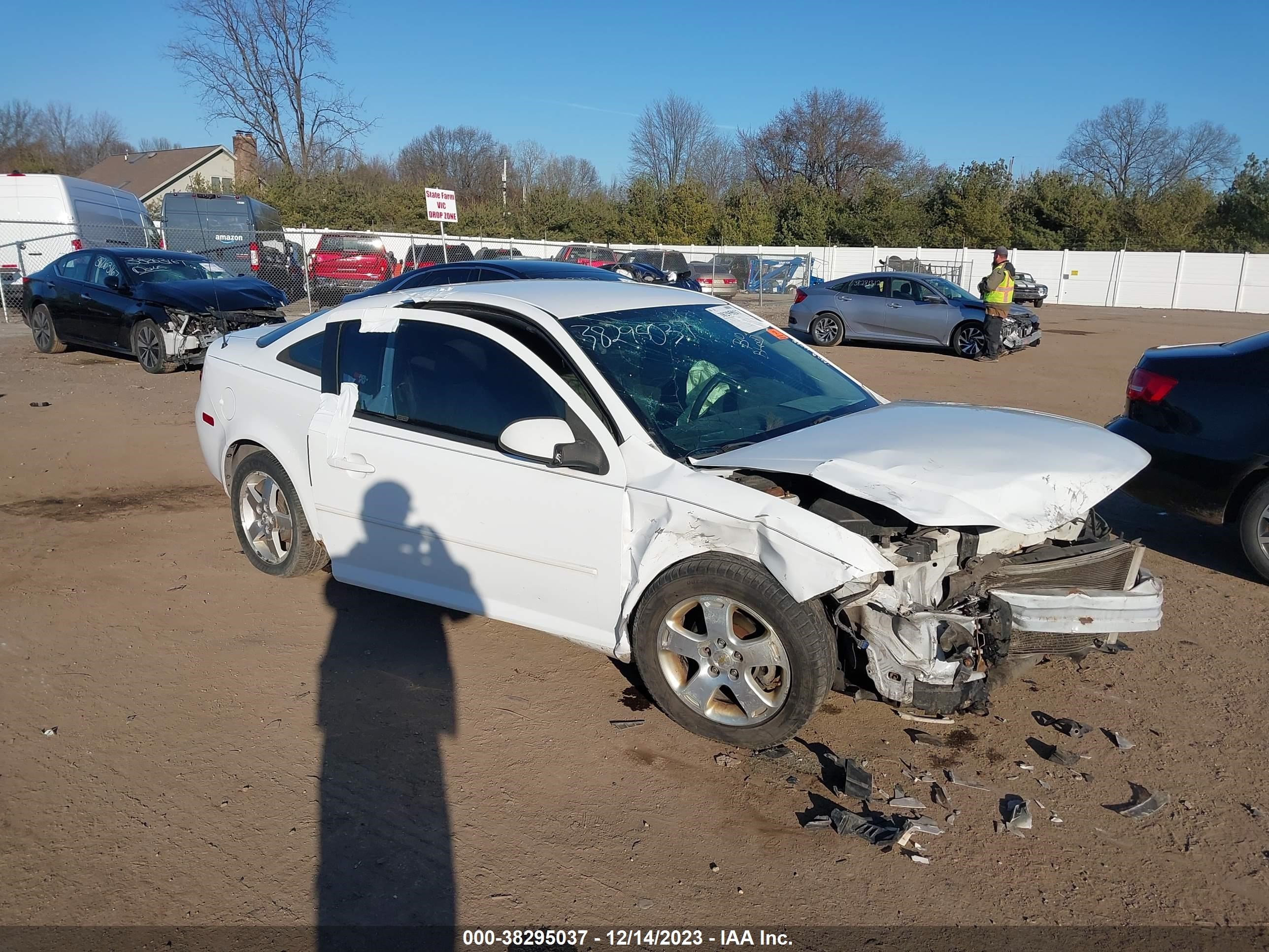 Photo 0 VIN: 1G1AF1F57A7109889 - CHEVROLET COBALT 