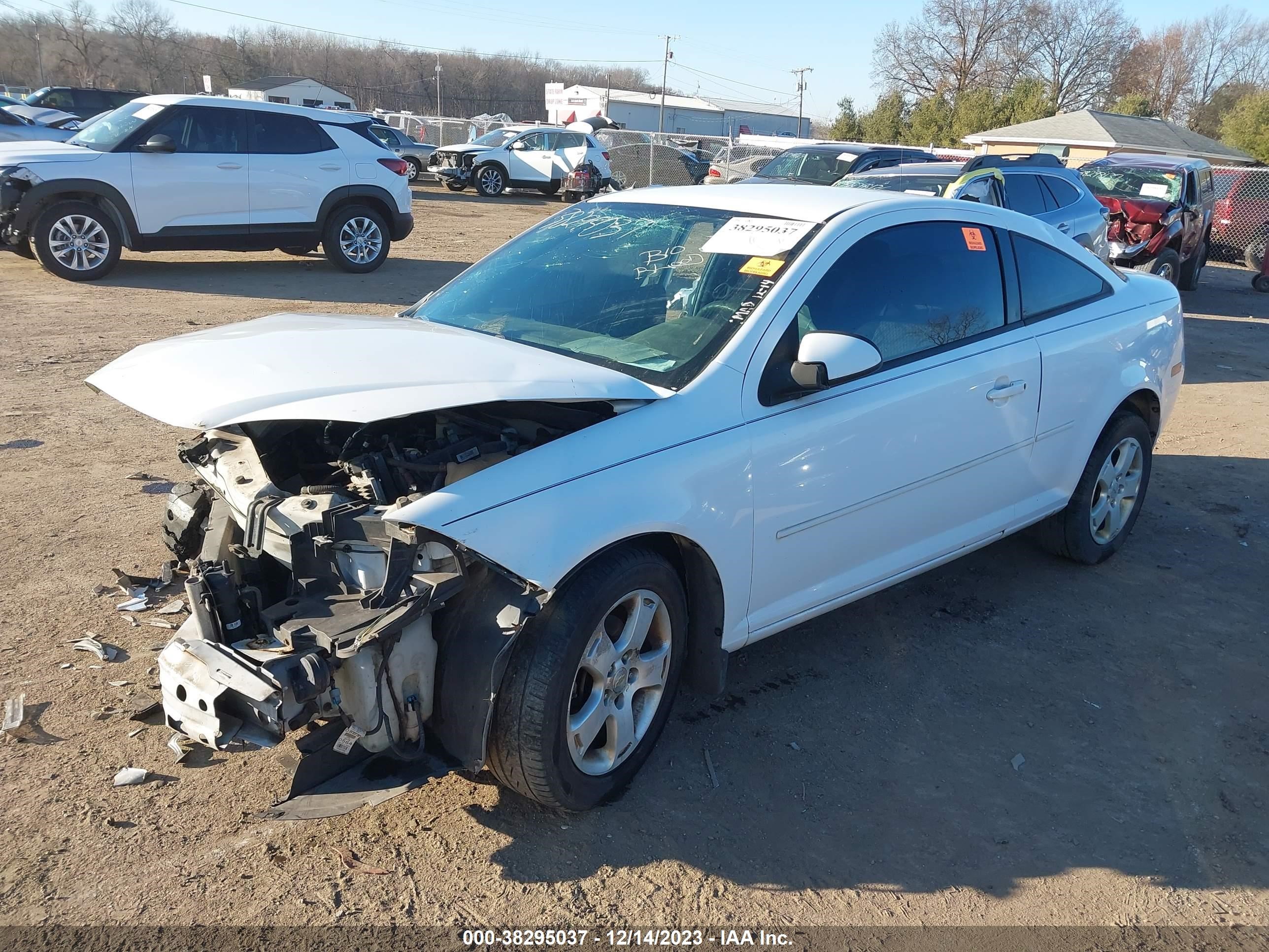 Photo 1 VIN: 1G1AF1F57A7109889 - CHEVROLET COBALT 