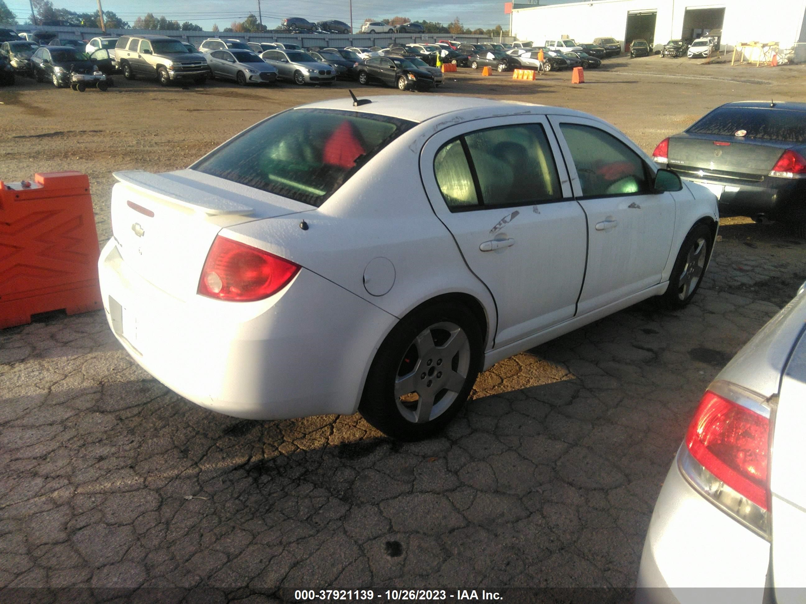 Photo 3 VIN: 1G1AF5F51A7138246 - CHEVROLET COBALT 