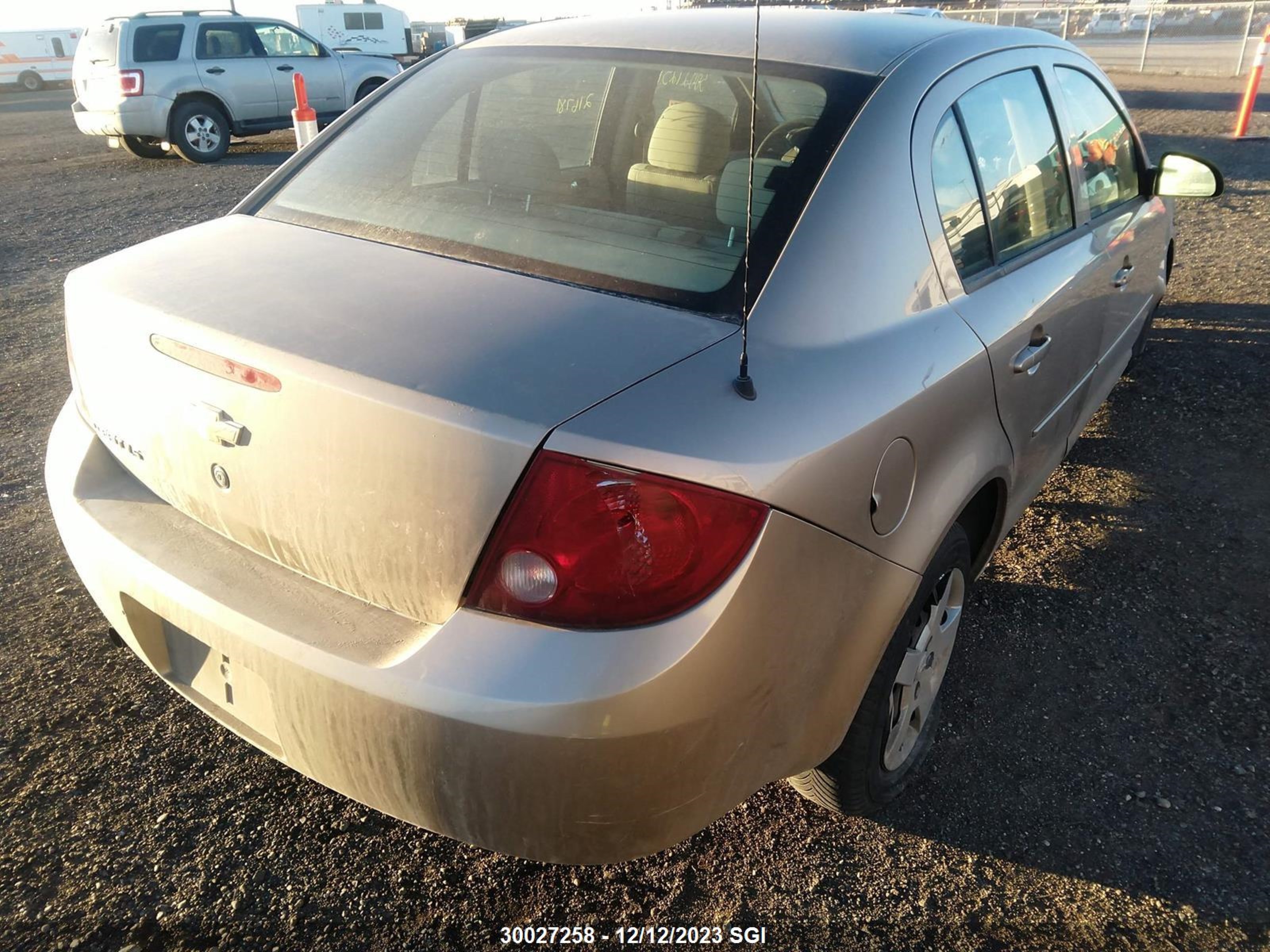 Photo 3 VIN: 1G1AJ58F367726144 - CHEVROLET COBALT 