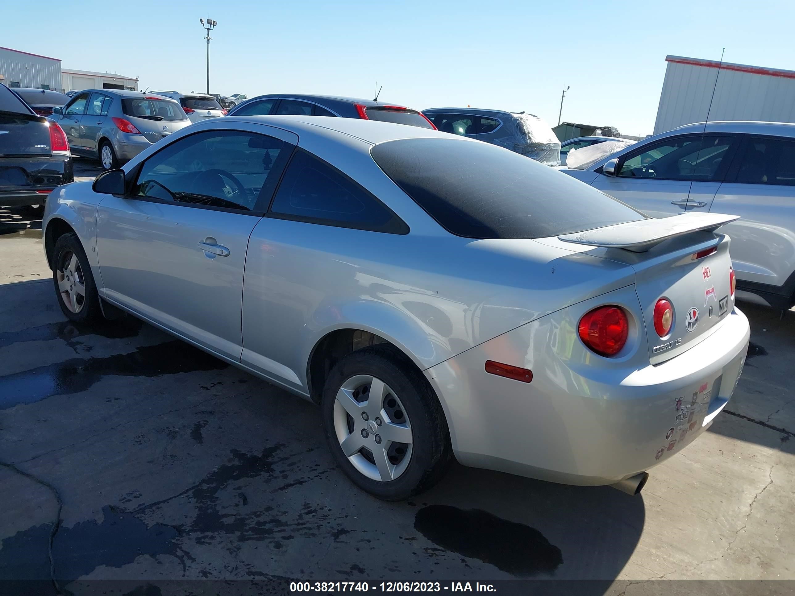 Photo 2 VIN: 1G1AK15F677298341 - CHEVROLET COBALT 