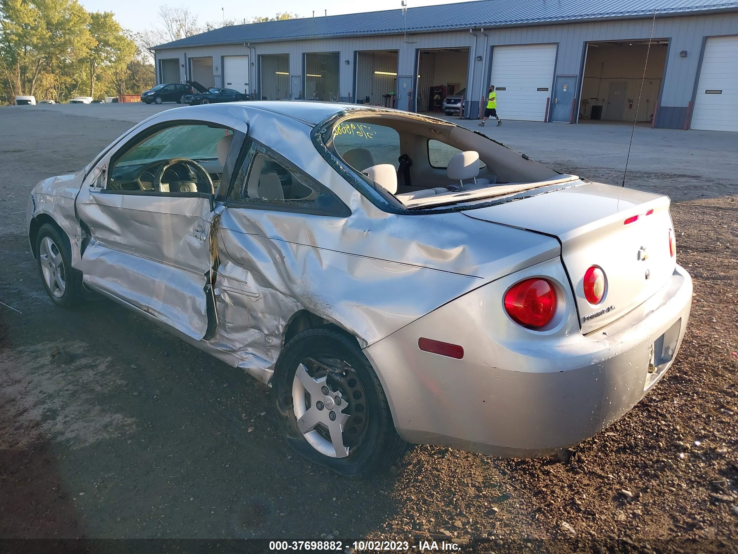 Photo 2 VIN: 1G1AK15F867634179 - CHEVROLET COBALT 