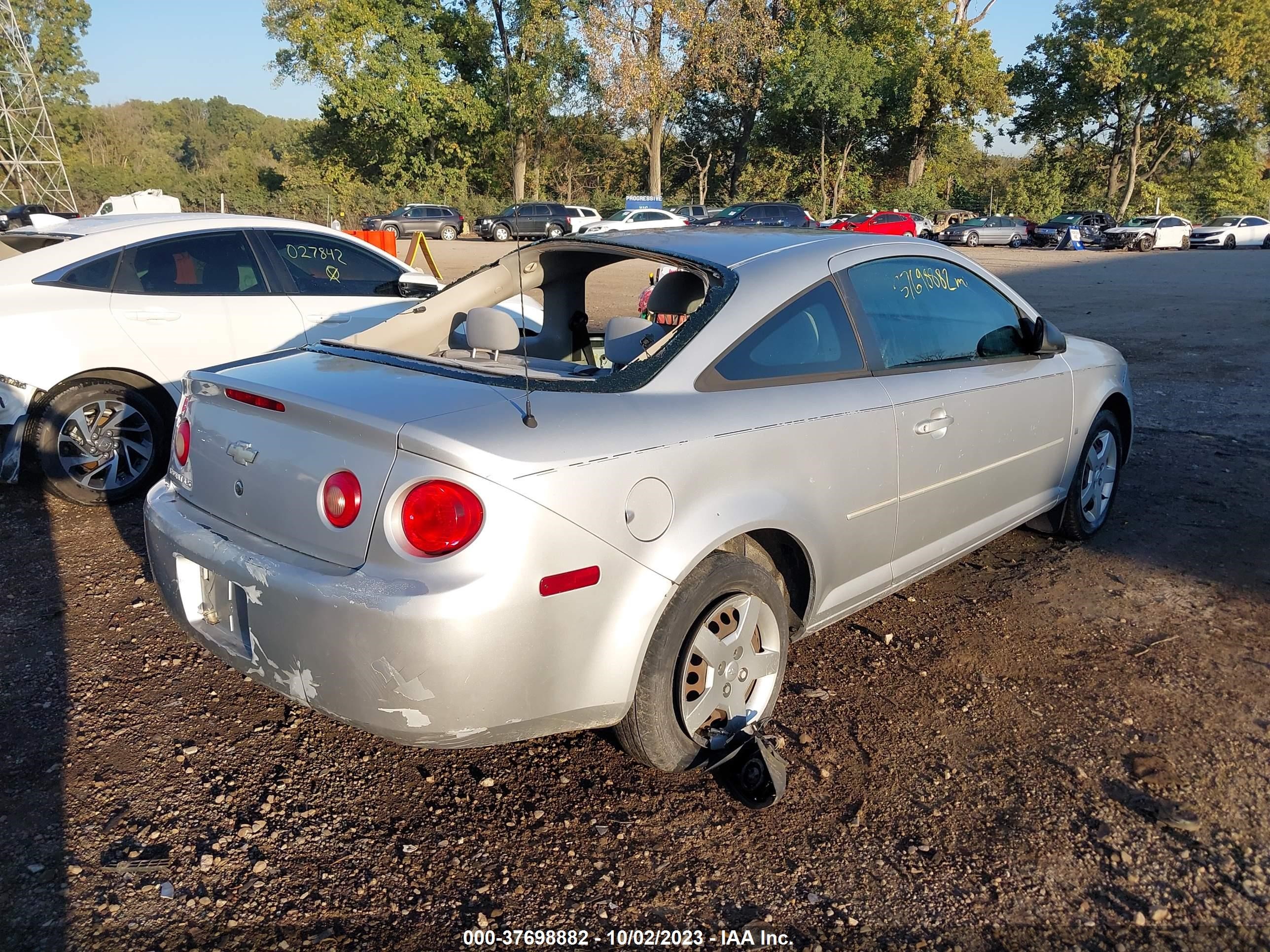 Photo 3 VIN: 1G1AK15F867634179 - CHEVROLET COBALT 