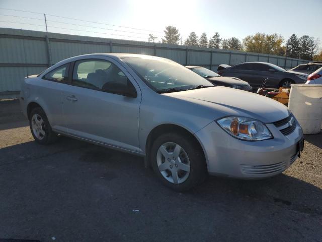 Photo 3 VIN: 1G1AK18F477349198 - CHEVROLET COBALT LS 