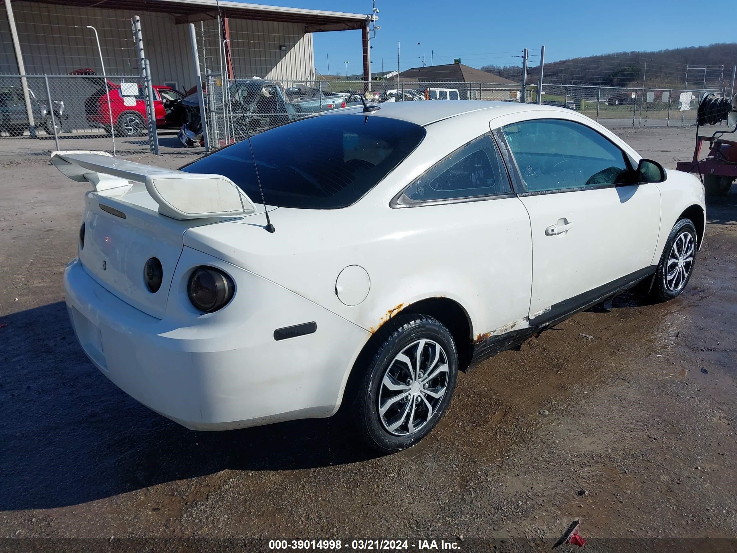 Photo 3 VIN: 1G1AK18H197212997 - CHEVROLET COBALT 