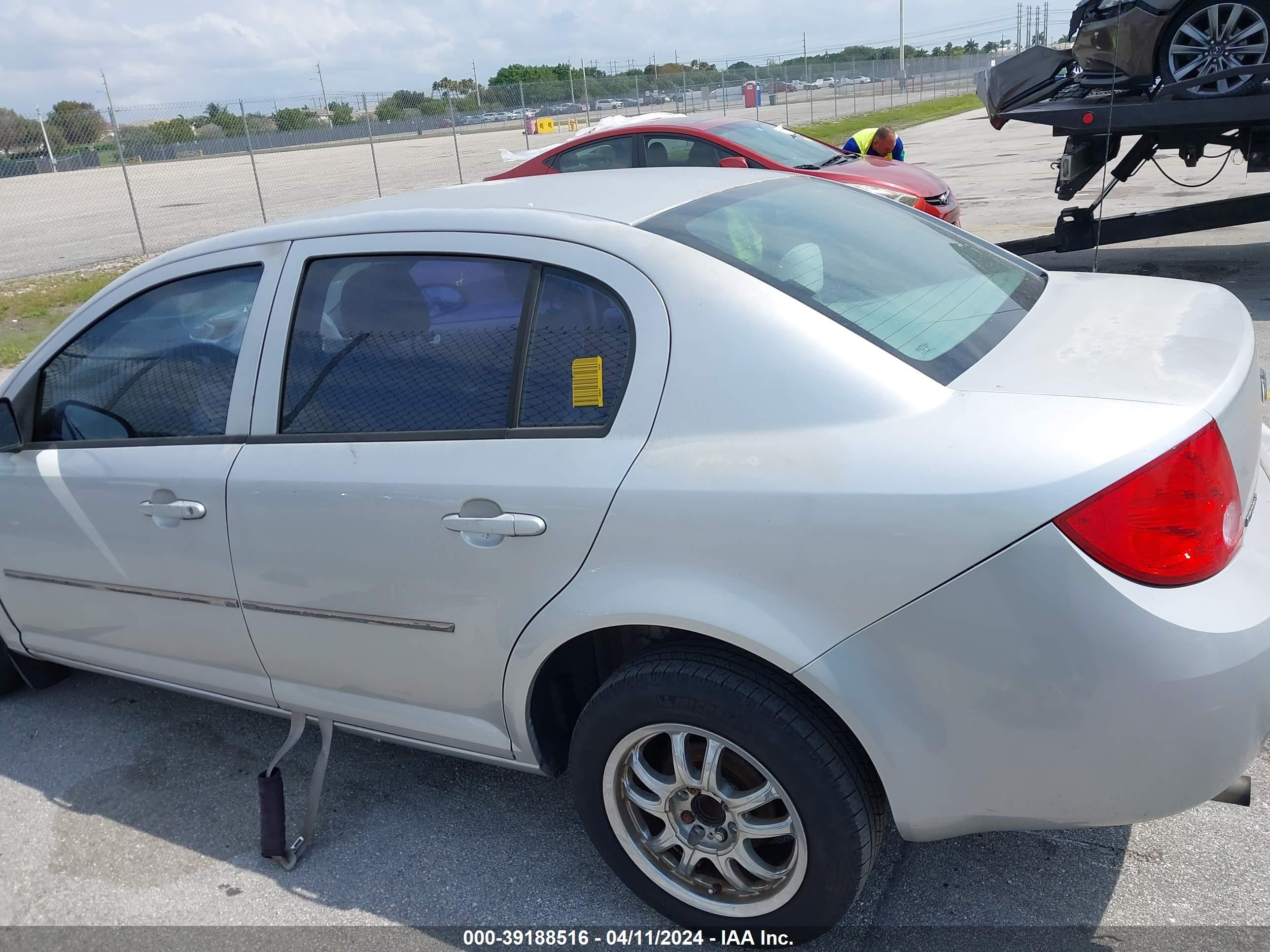 Photo 13 VIN: 1G1AK52F157561814 - CHEVROLET COBALT 