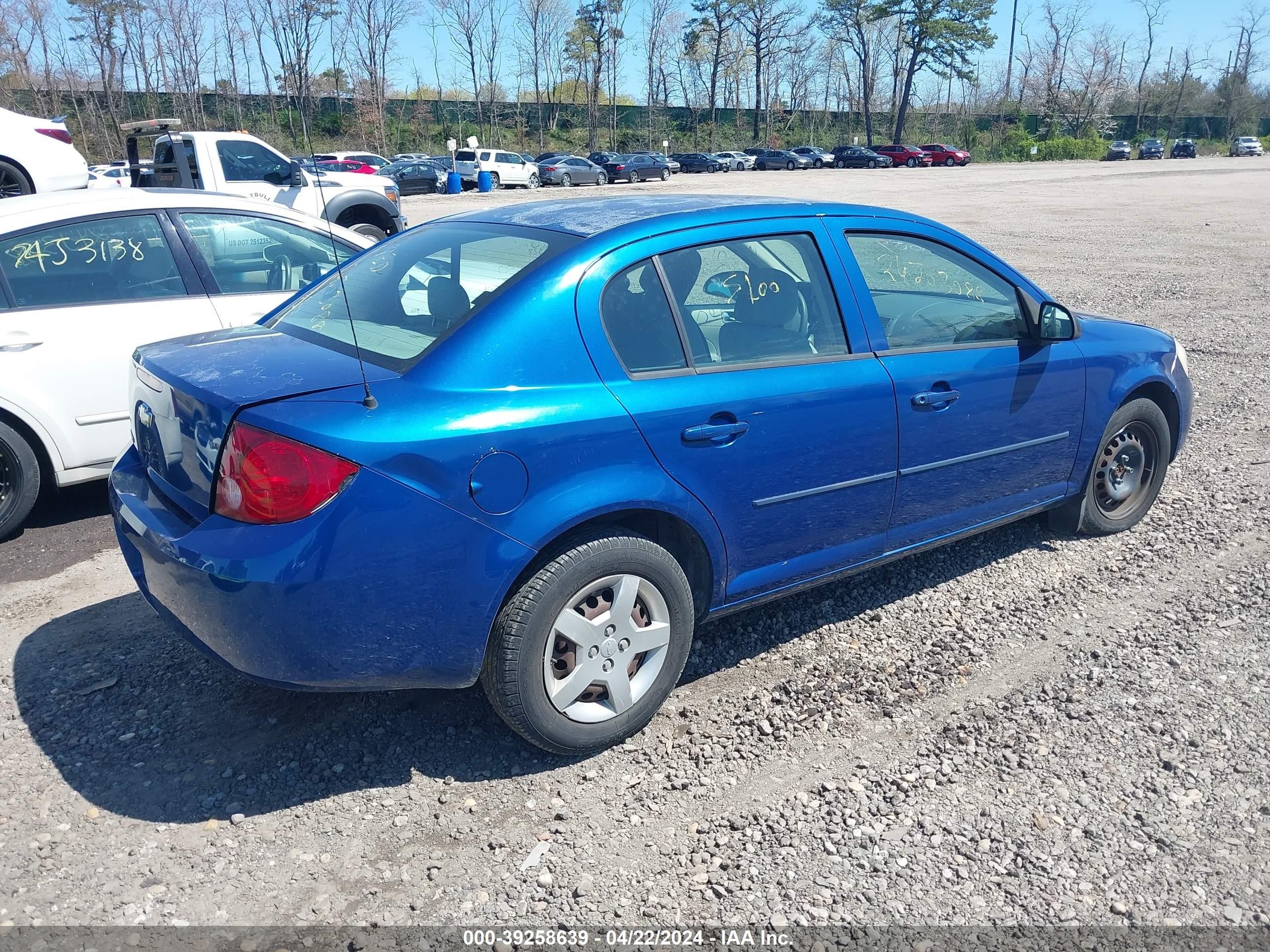 Photo 3 VIN: 1G1AK52F357621625 - CHEVROLET COBALT 