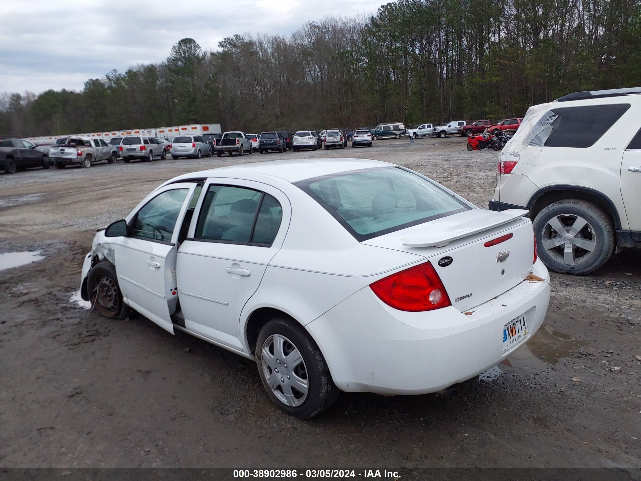 Photo 2 VIN: 1G1AK52F657527481 - CHEVROLET COBALT 