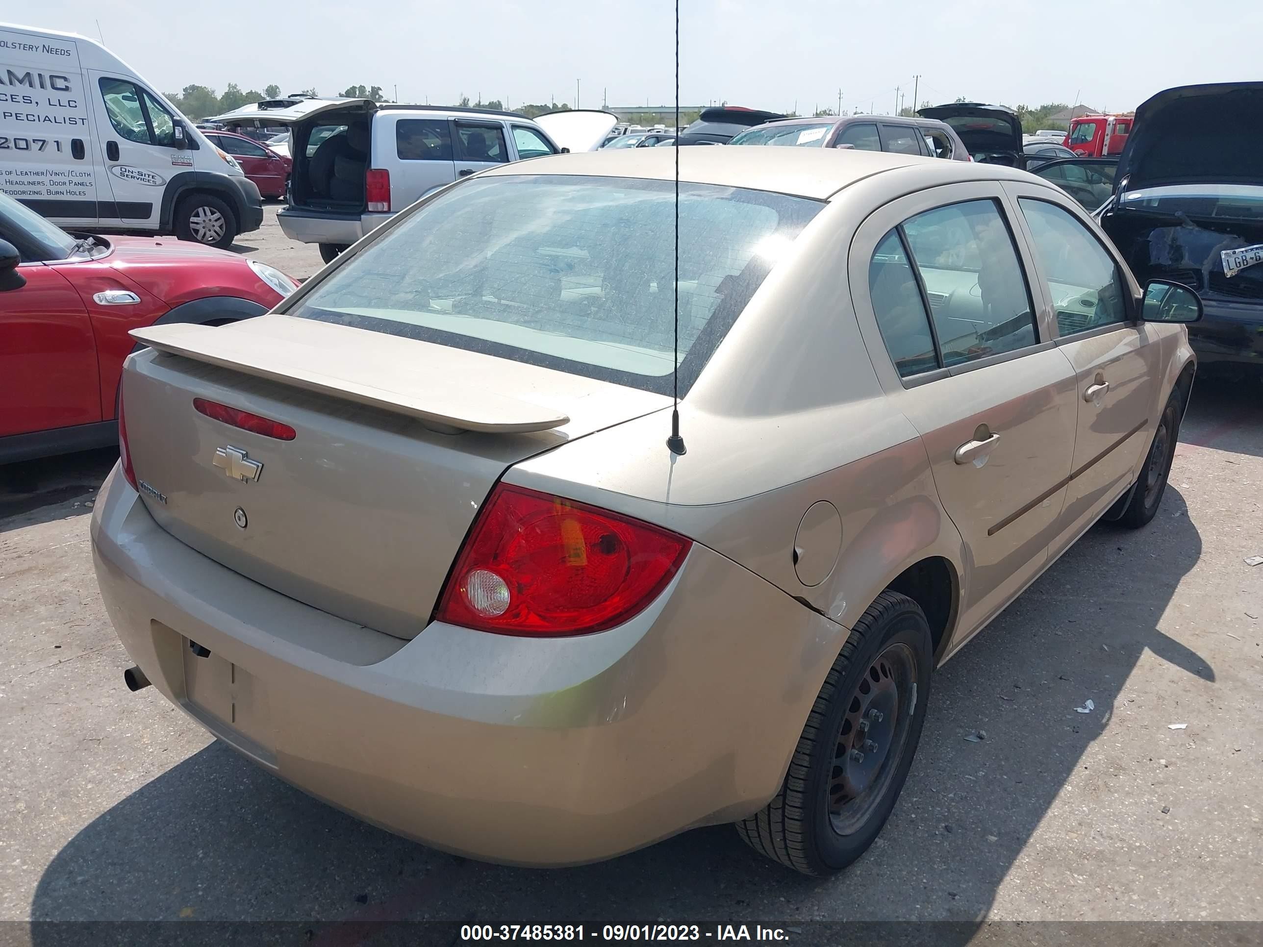 Photo 3 VIN: 1G1AK54F857587727 - CHEVROLET COBALT 