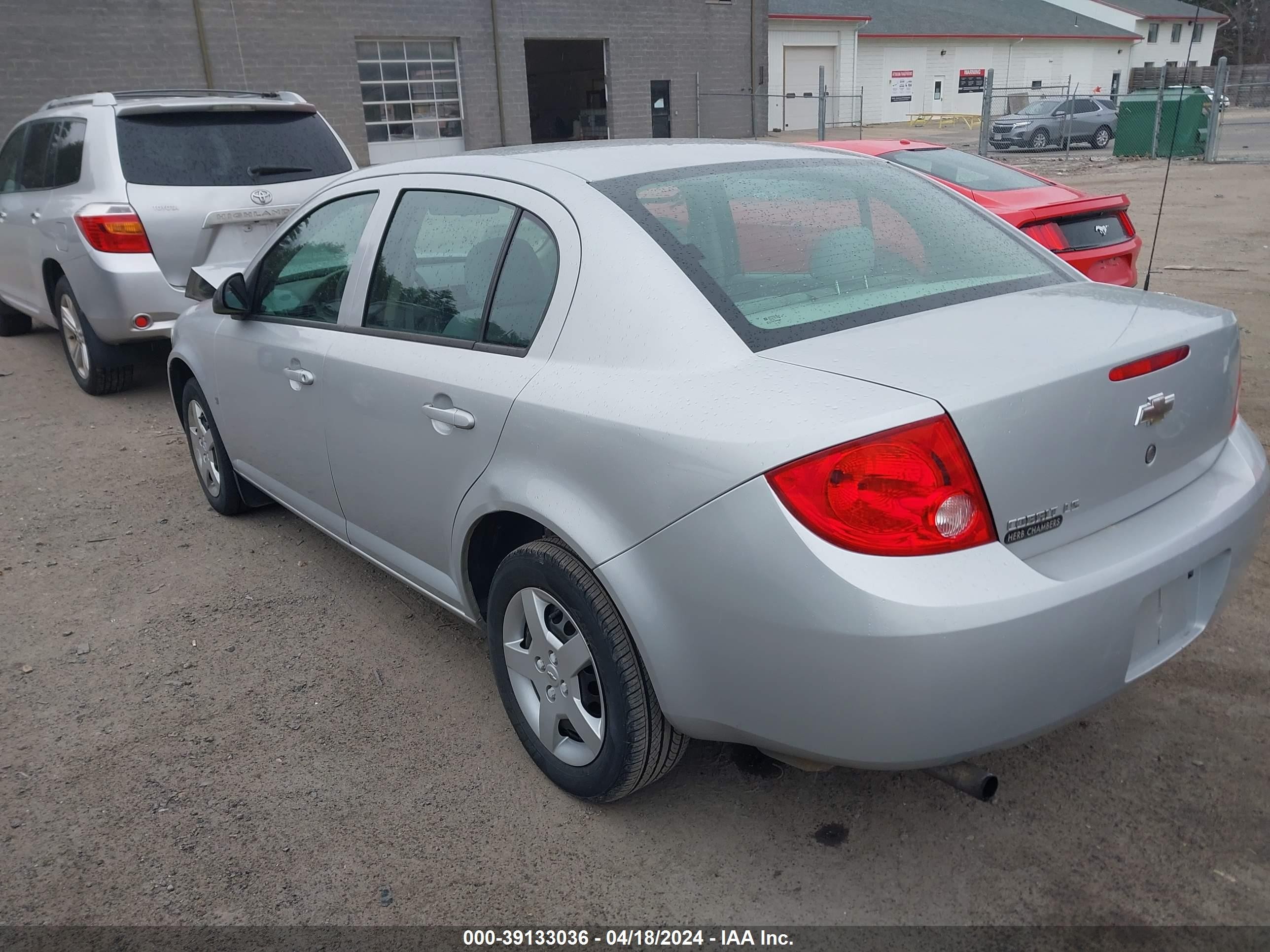 Photo 2 VIN: 1G1AK55F577363607 - CHEVROLET COBALT 