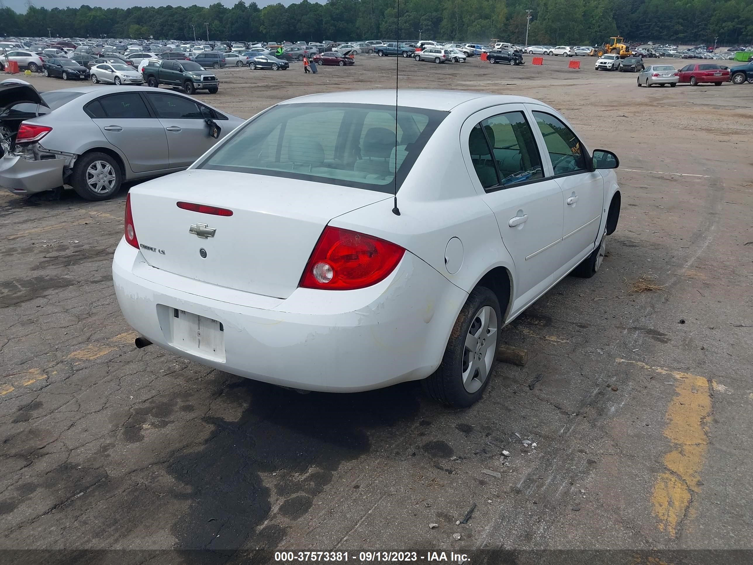 Photo 3 VIN: 1G1AK55F777237054 - CHEVROLET COBALT 