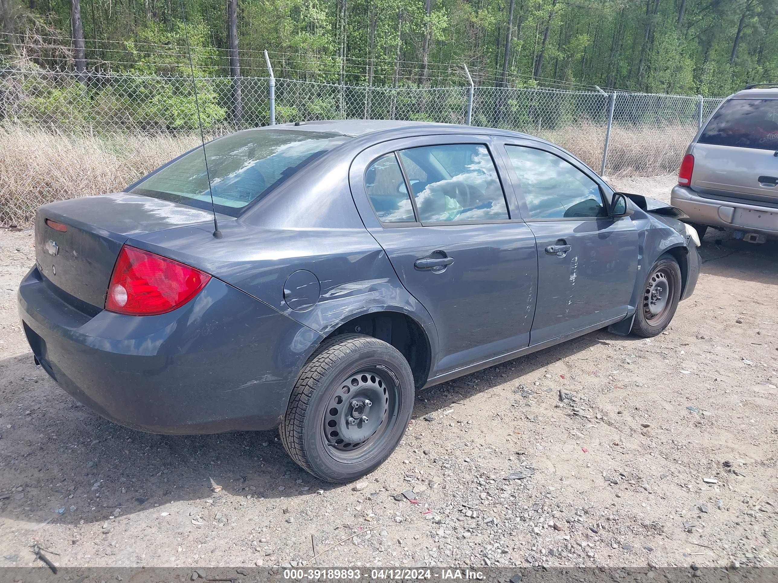 Photo 3 VIN: 1G1AK58F287174278 - CHEVROLET COBALT 