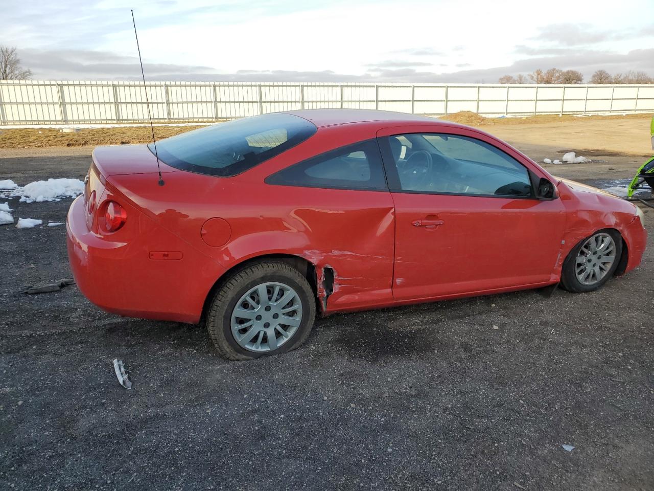 Photo 2 VIN: 1G1AL15F377410848 - CHEVROLET COBALT 