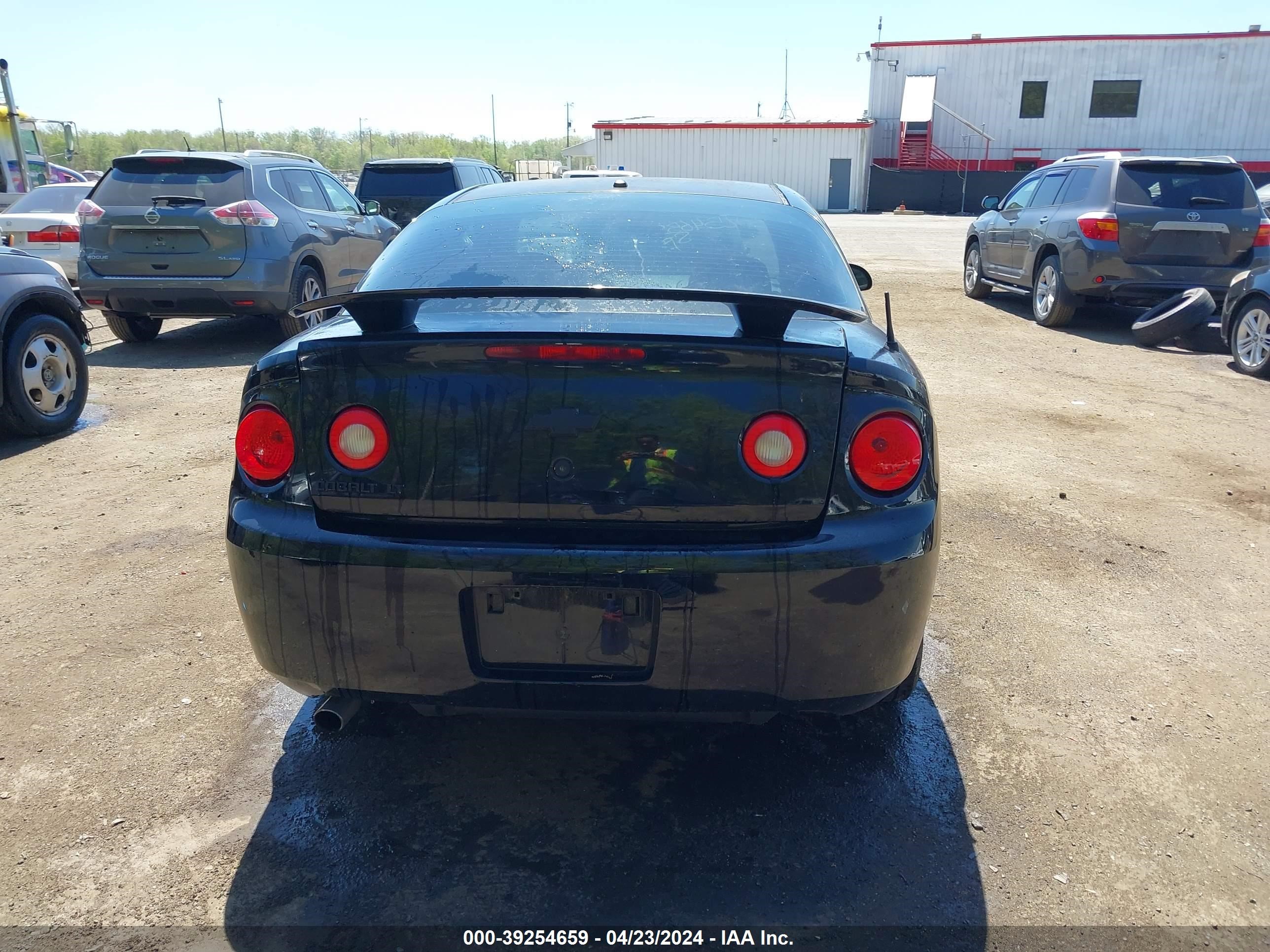 Photo 15 VIN: 1G1AL15F477211968 - CHEVROLET COBALT 