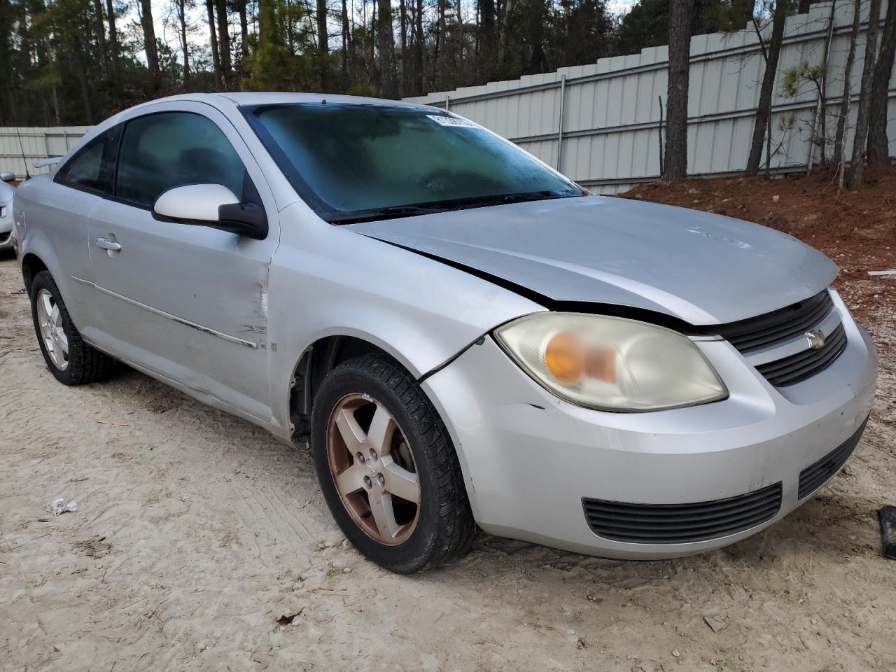 Photo 3 VIN: 1G1AL15F667760134 - CHEVROLET COBALT 