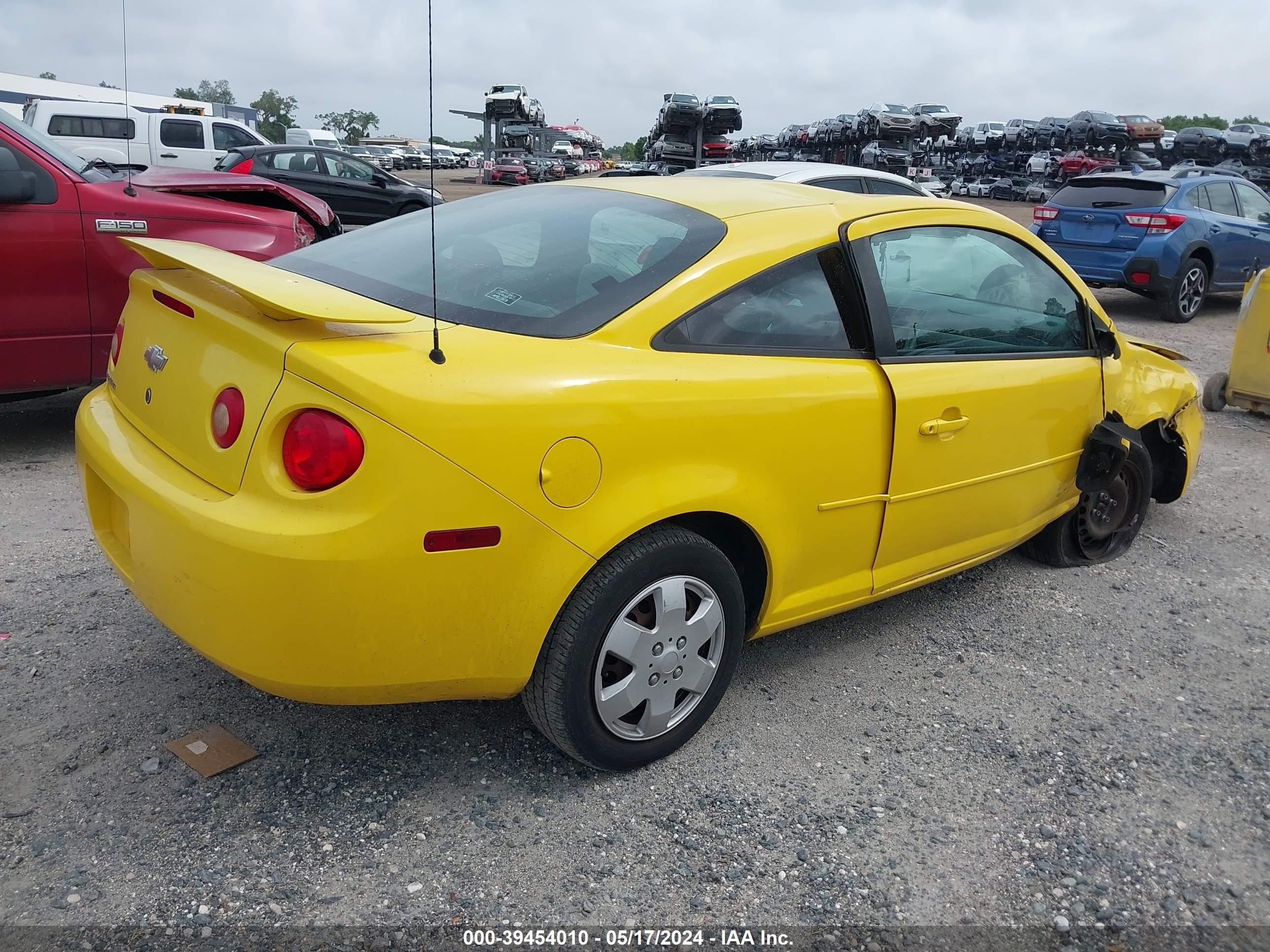 Photo 3 VIN: 1G1AL15F877275561 - CHEVROLET COBALT 