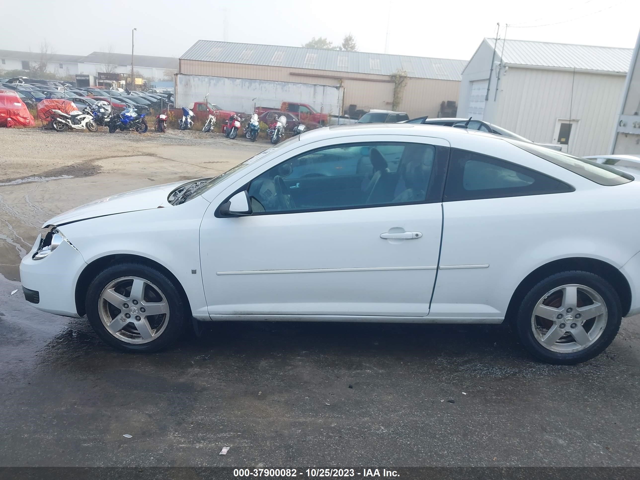 Photo 13 VIN: 1G1AL18F987164319 - CHEVROLET COBALT 