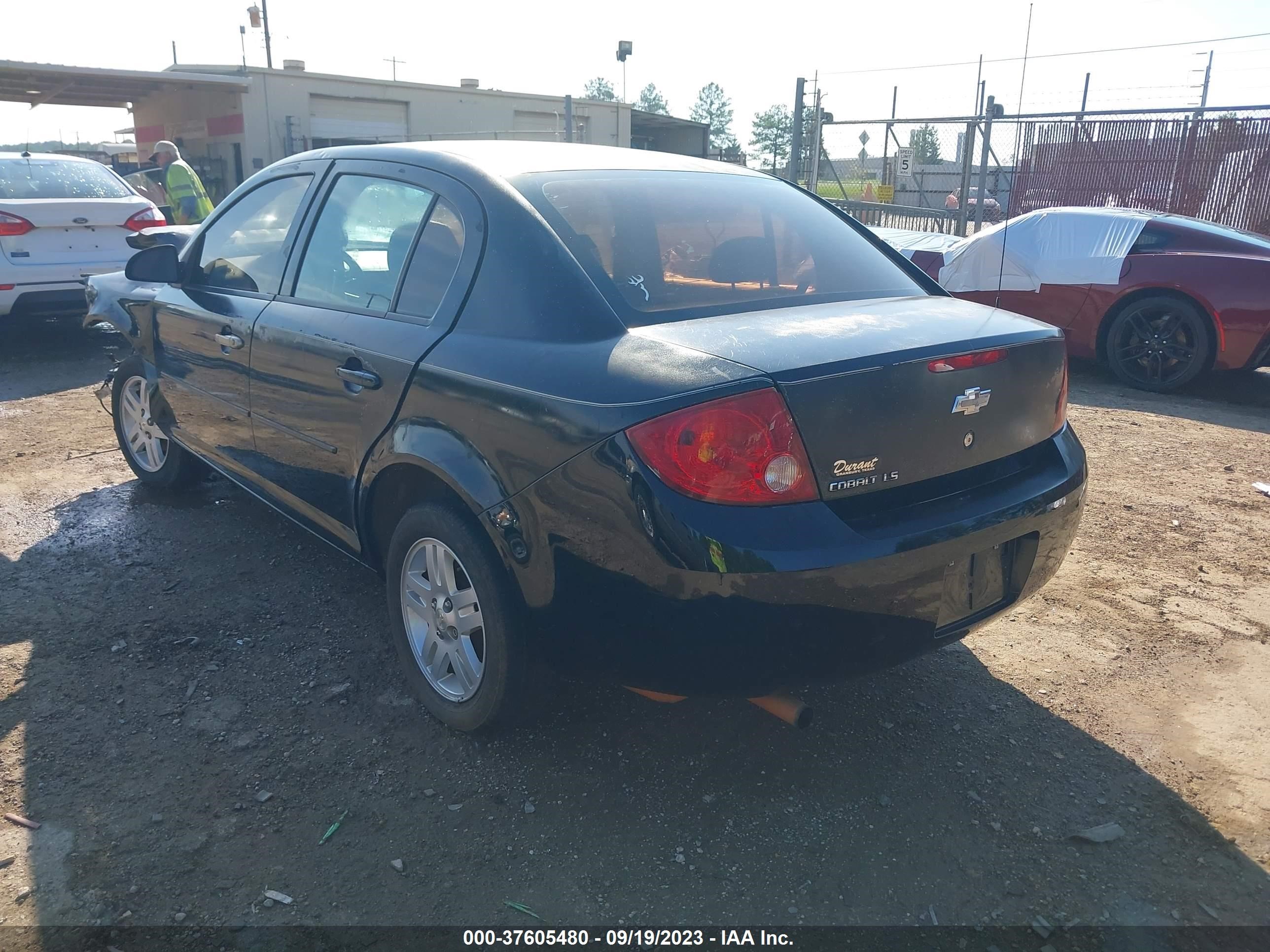 Photo 2 VIN: 1G1AL52F957622453 - CHEVROLET COBALT 