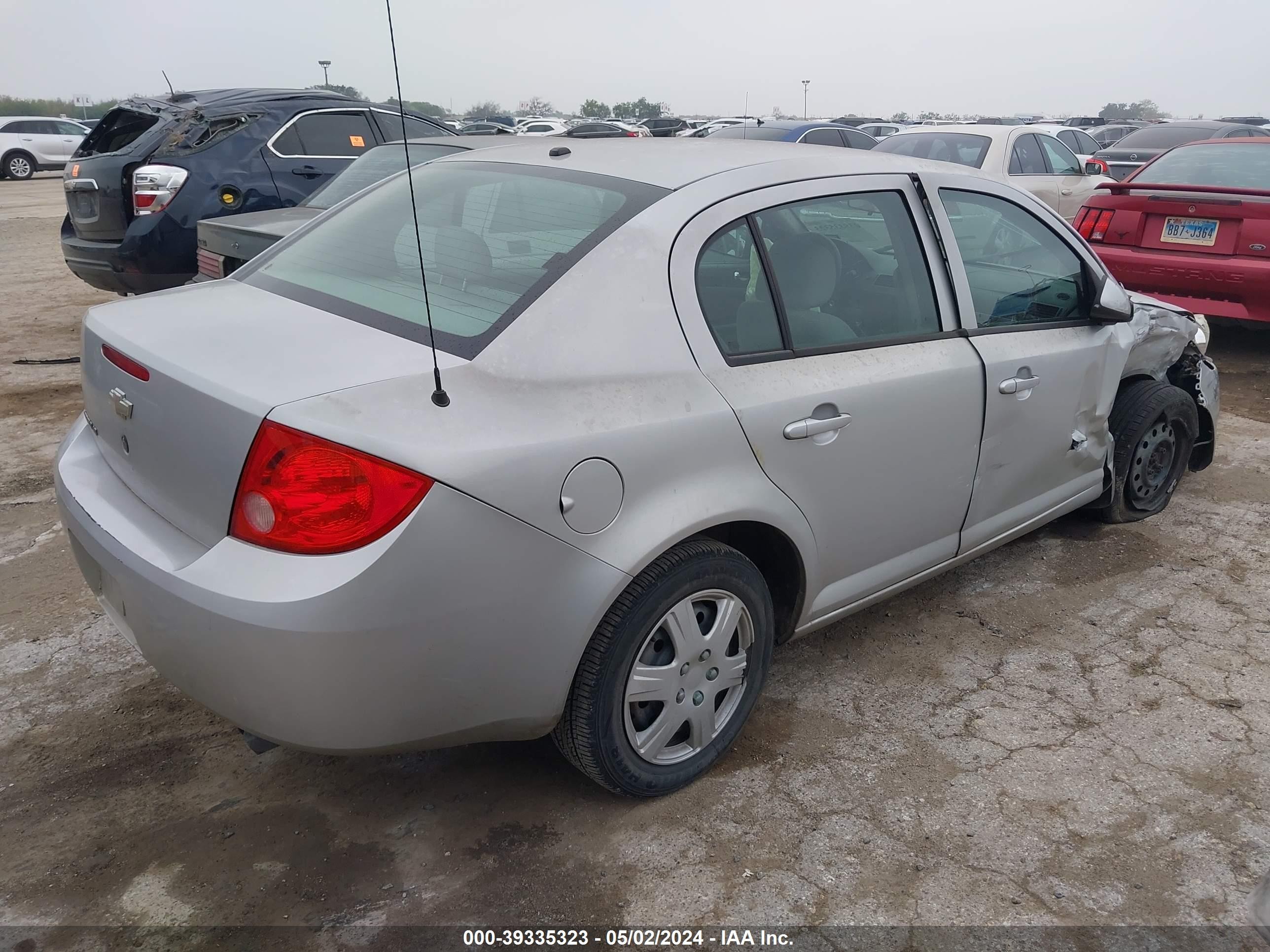 Photo 3 VIN: 1G1AL58F487114421 - CHEVROLET COBALT 