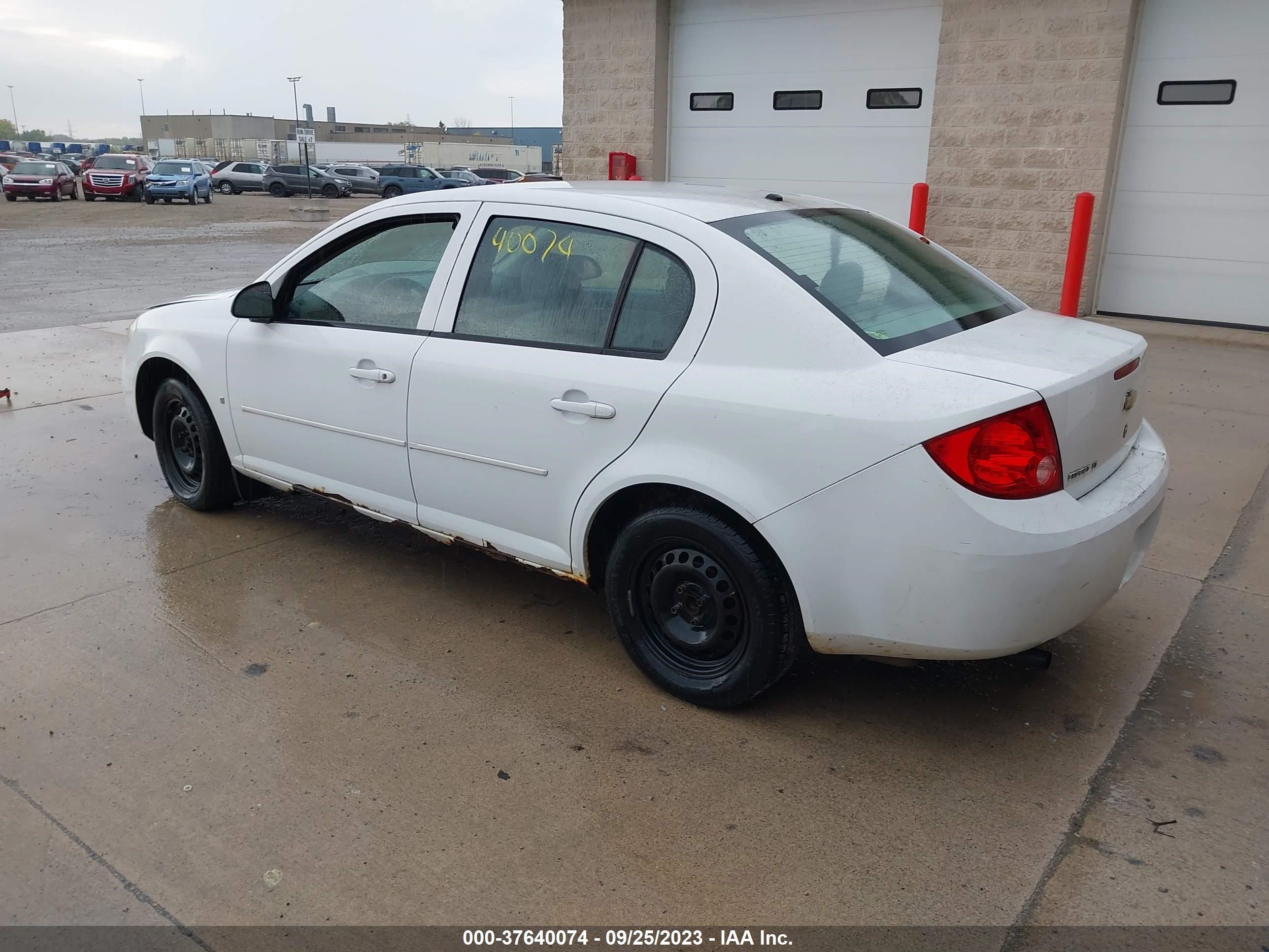 Photo 2 VIN: 1G1AL58F587263839 - CHEVROLET COBALT 