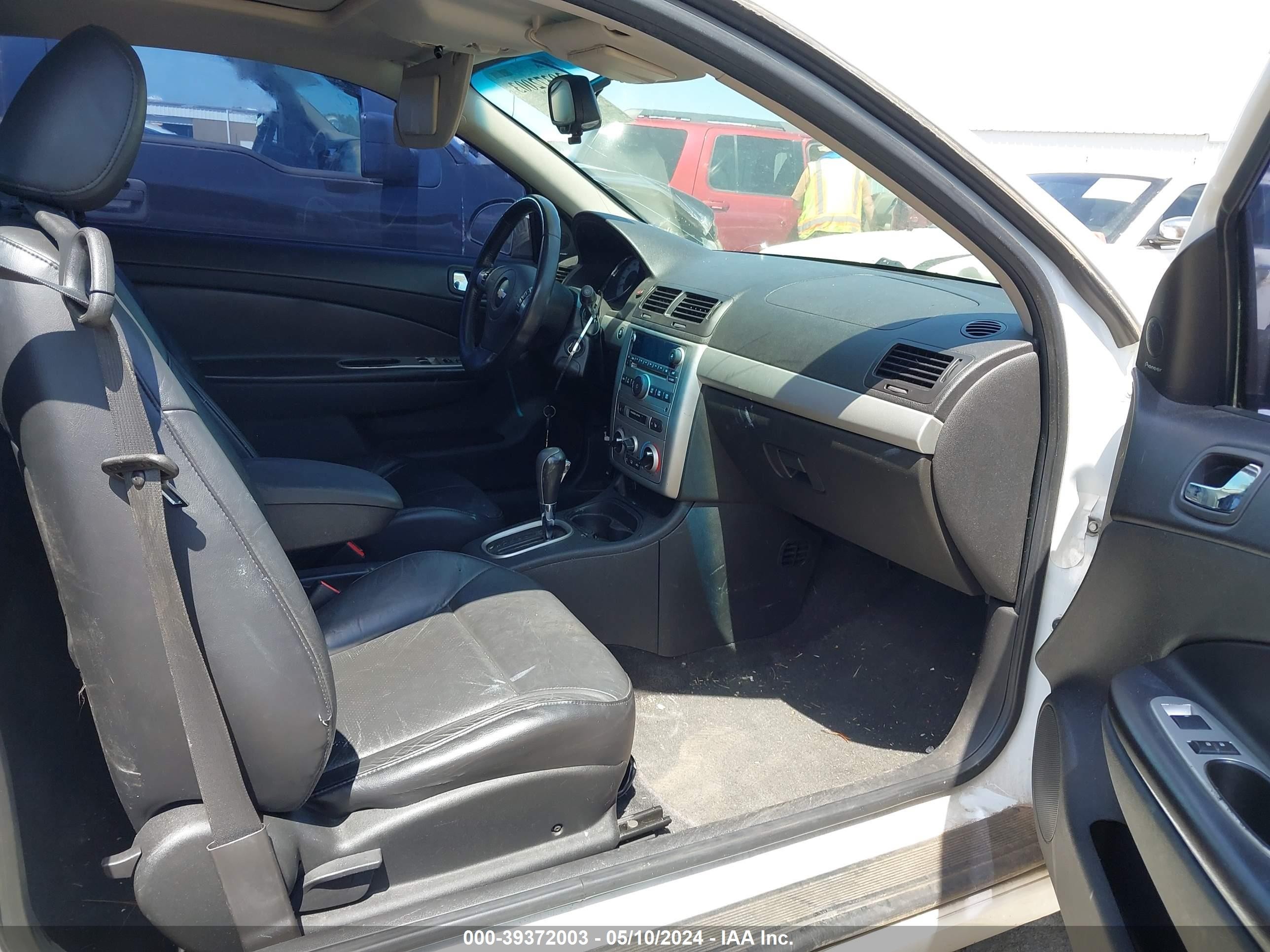 Photo 4 VIN: 1G1AM18B287115439 - CHEVROLET COBALT 