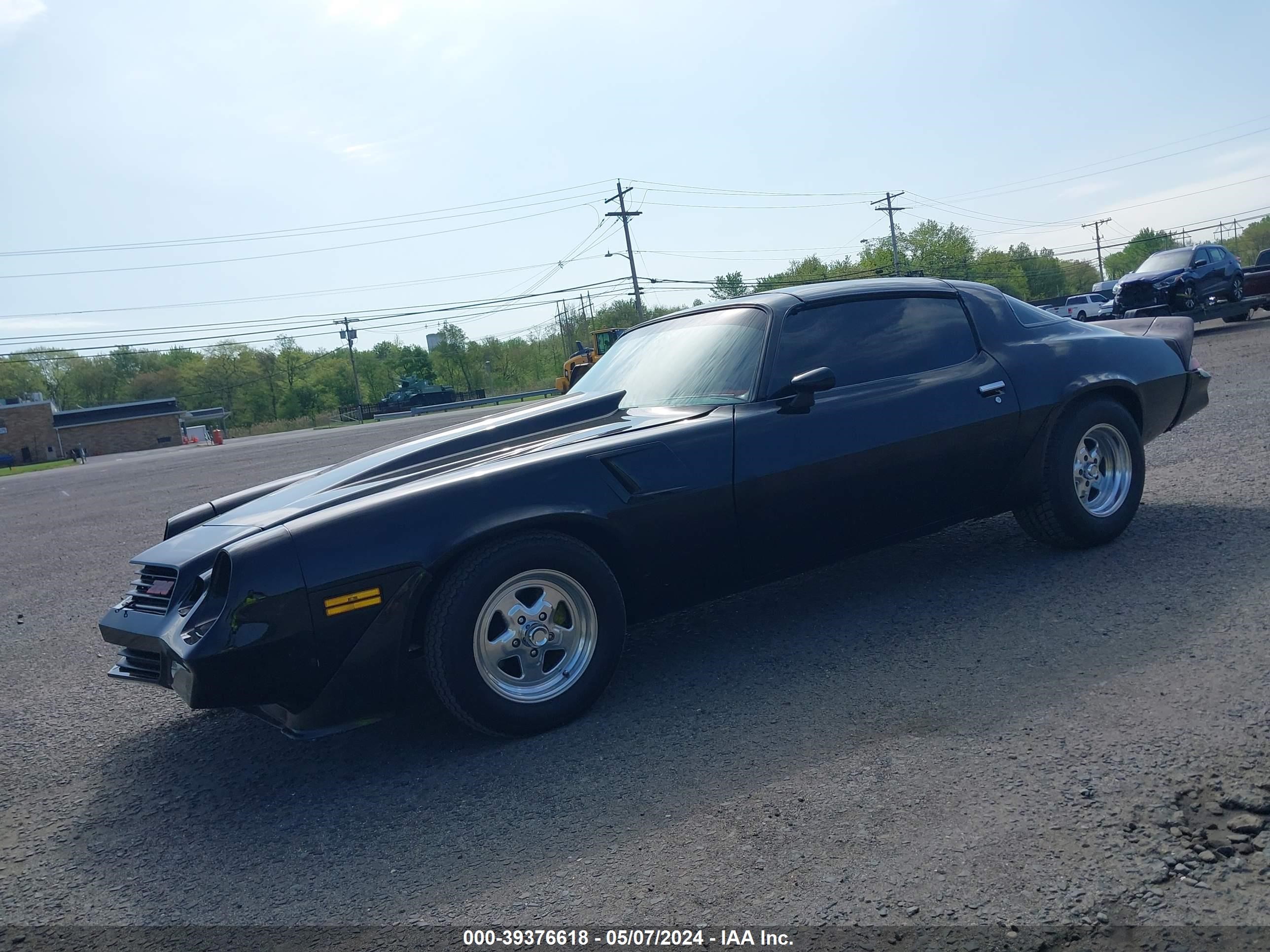 Photo 1 VIN: 1G1AP87H2BN128622 - CHEVROLET CAMARO 