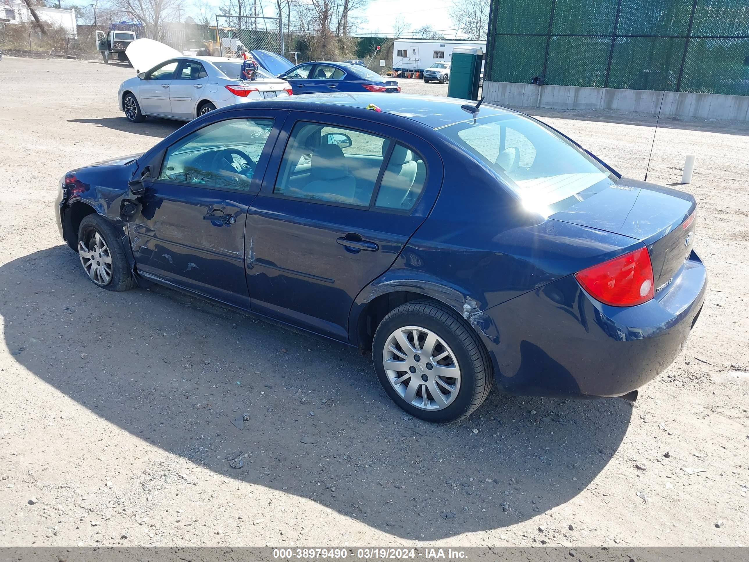 Photo 2 VIN: 1G1AS58H197238605 - CHEVROLET COBALT 