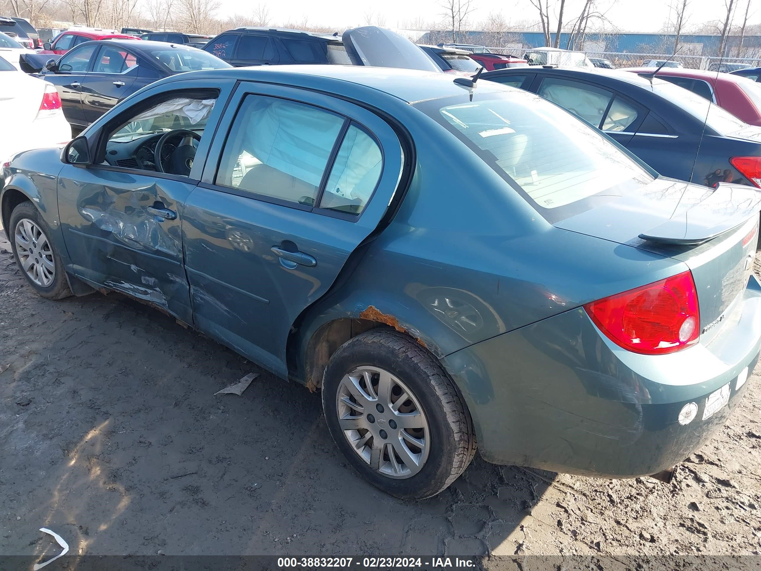 Photo 2 VIN: 1G1AS58H397276546 - CHEVROLET COBALT 