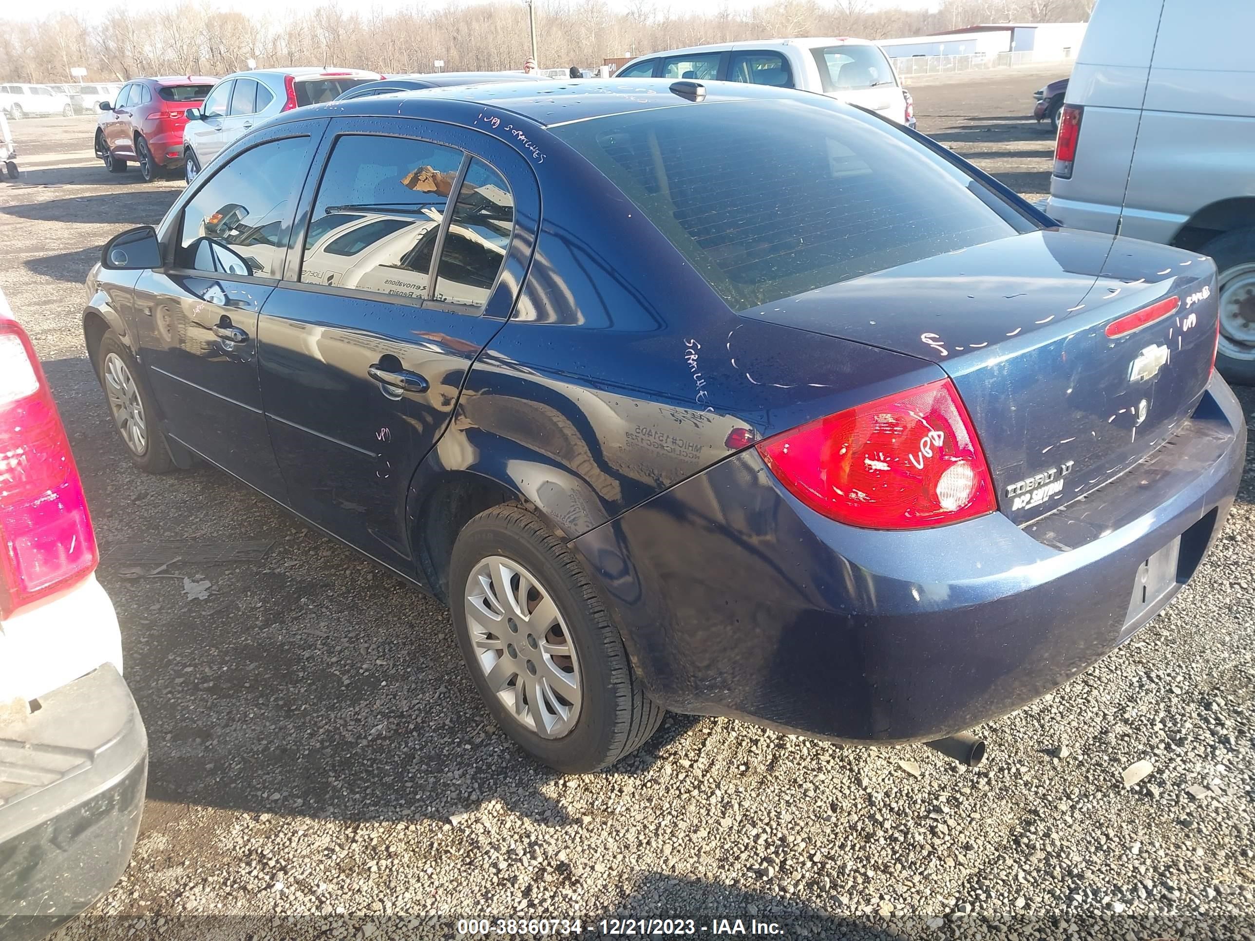 Photo 2 VIN: 1G1AT58H197181352 - CHEVROLET COBALT 