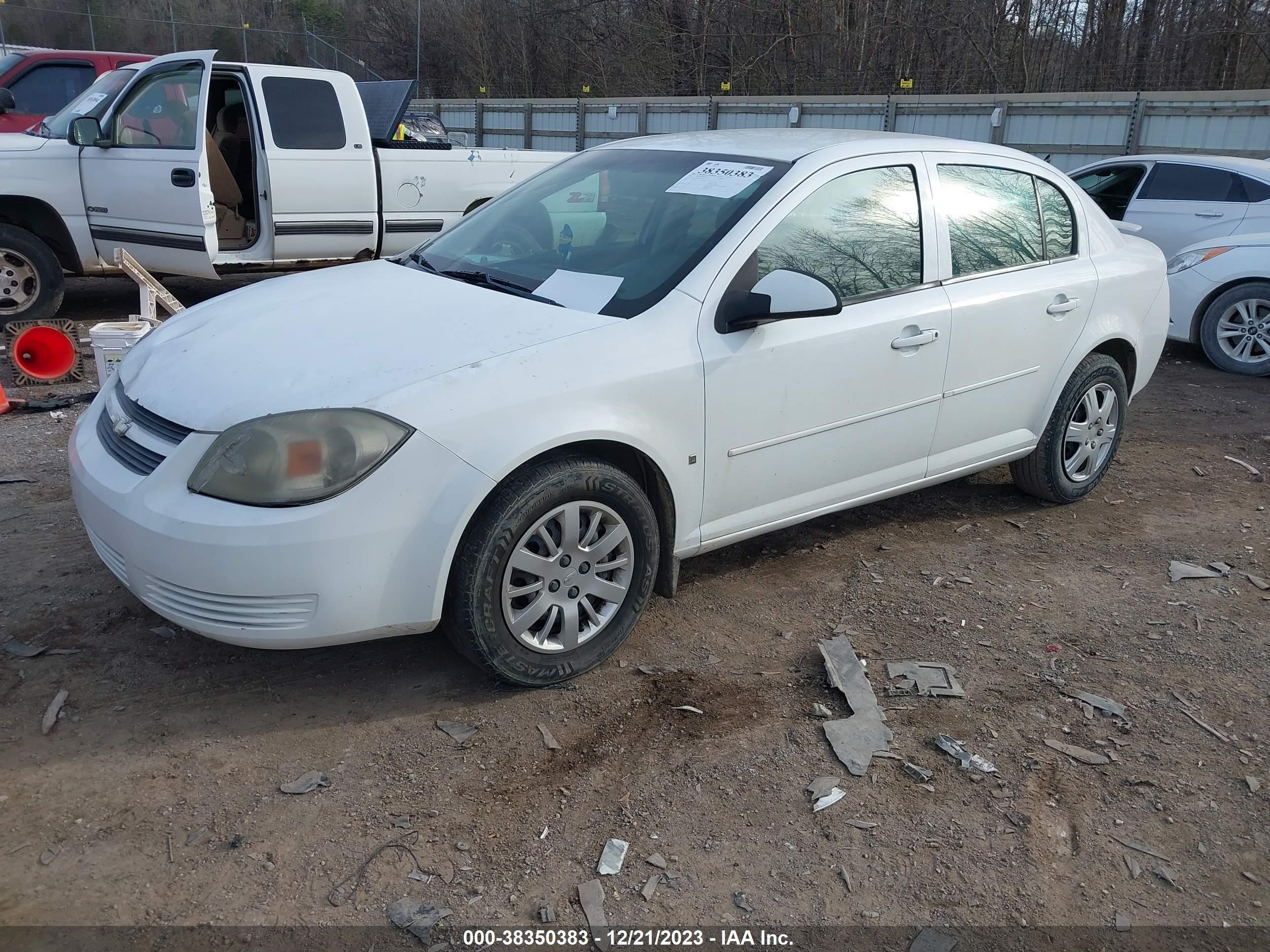 Photo 1 VIN: 1G1AT58H697107456 - CHEVROLET COBALT 