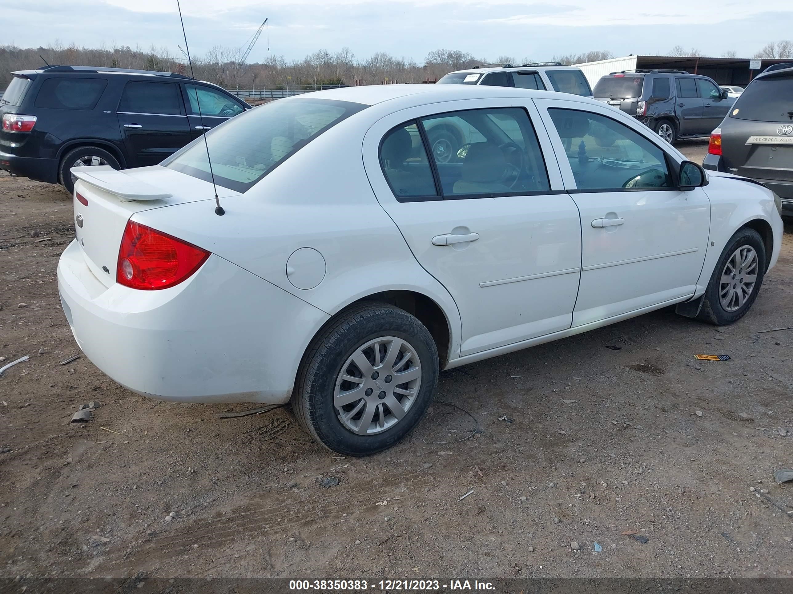 Photo 3 VIN: 1G1AT58H697107456 - CHEVROLET COBALT 