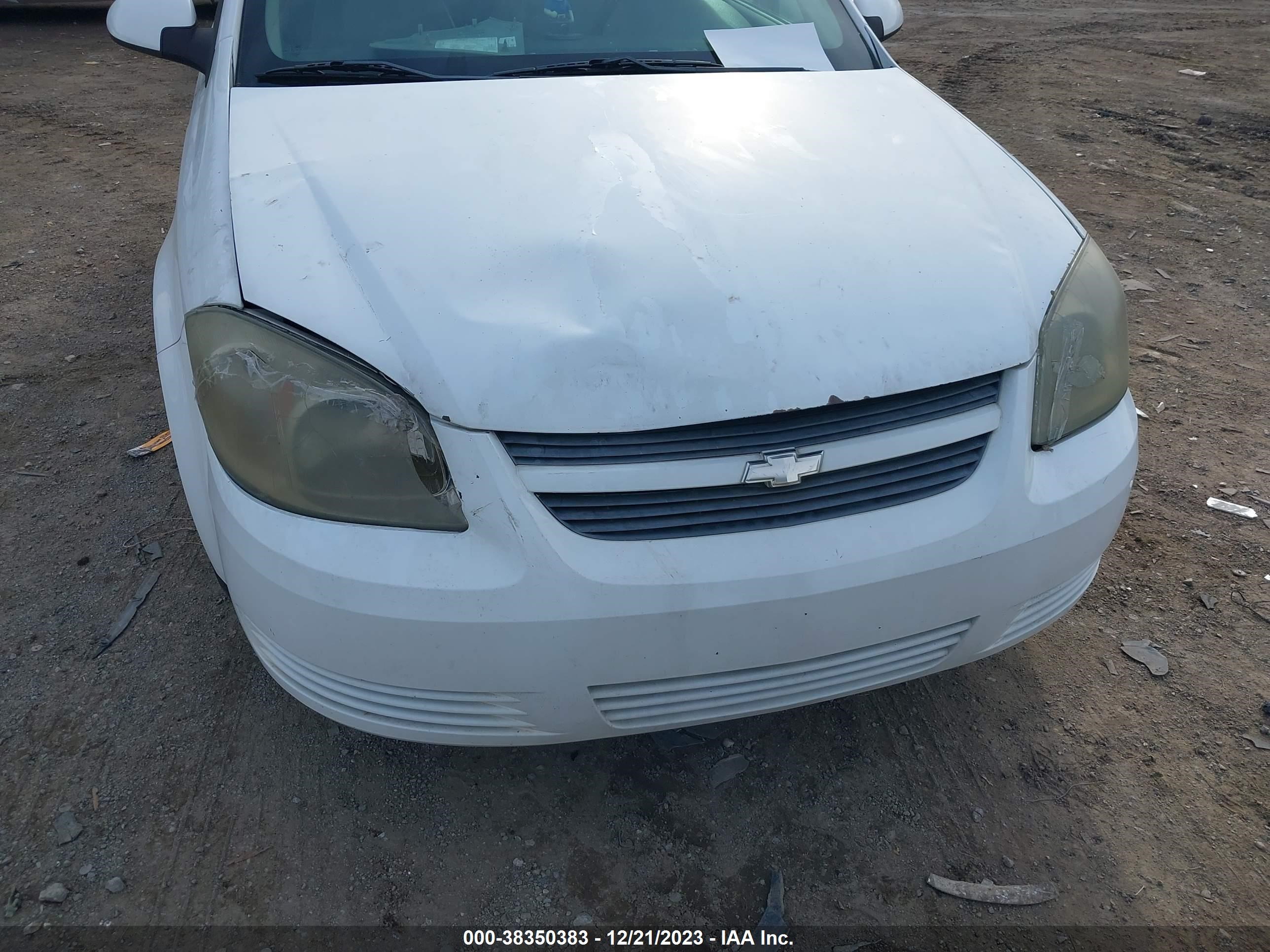 Photo 5 VIN: 1G1AT58H697107456 - CHEVROLET COBALT 