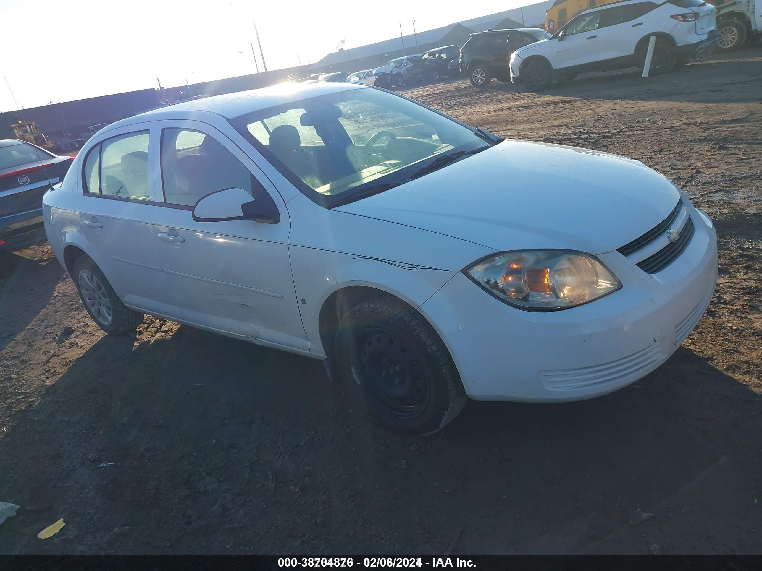 Photo 1 VIN: 1G1AT58H697142238 - CHEVROLET COBALT 