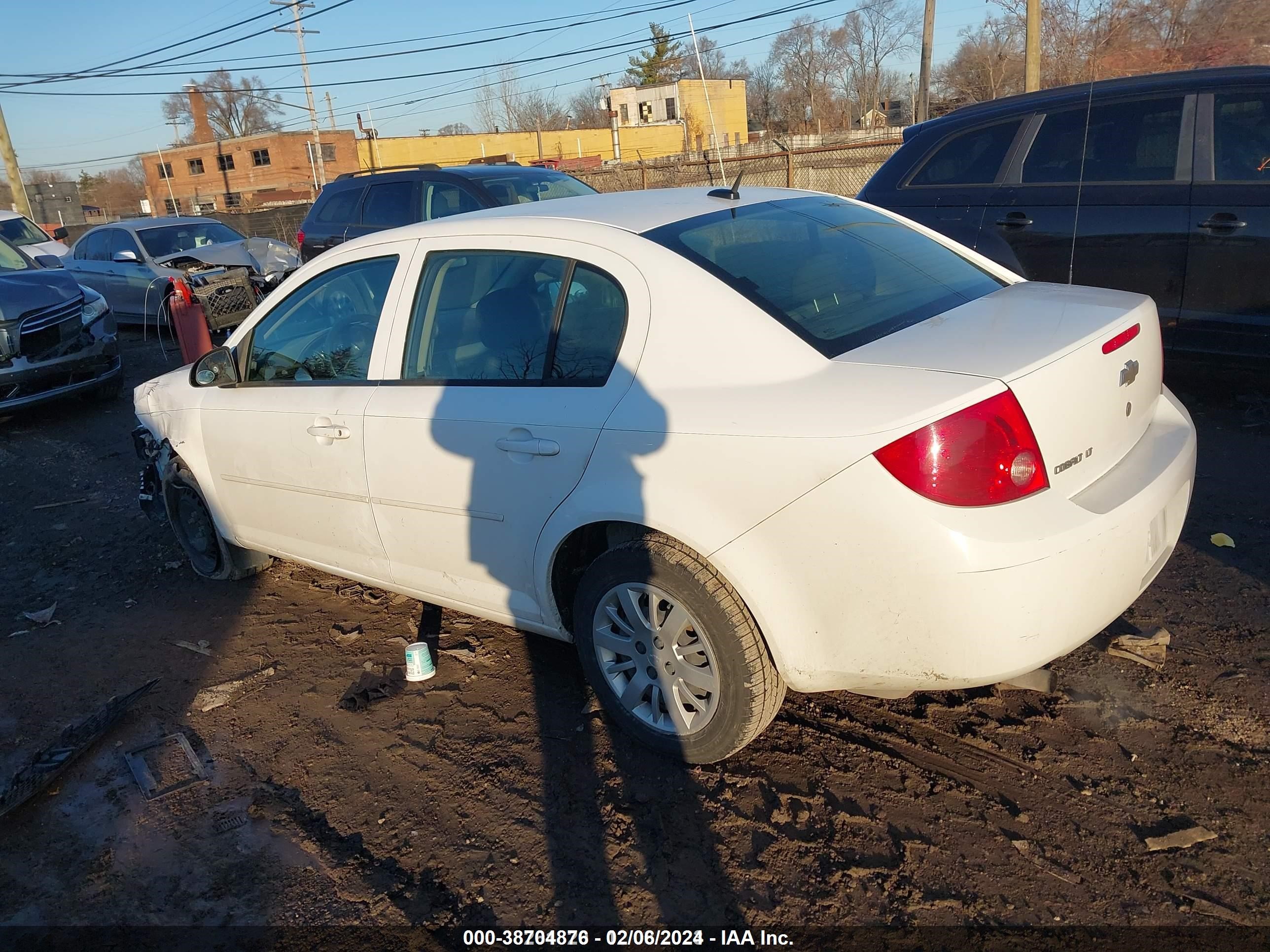 Photo 3 VIN: 1G1AT58H697142238 - CHEVROLET COBALT 