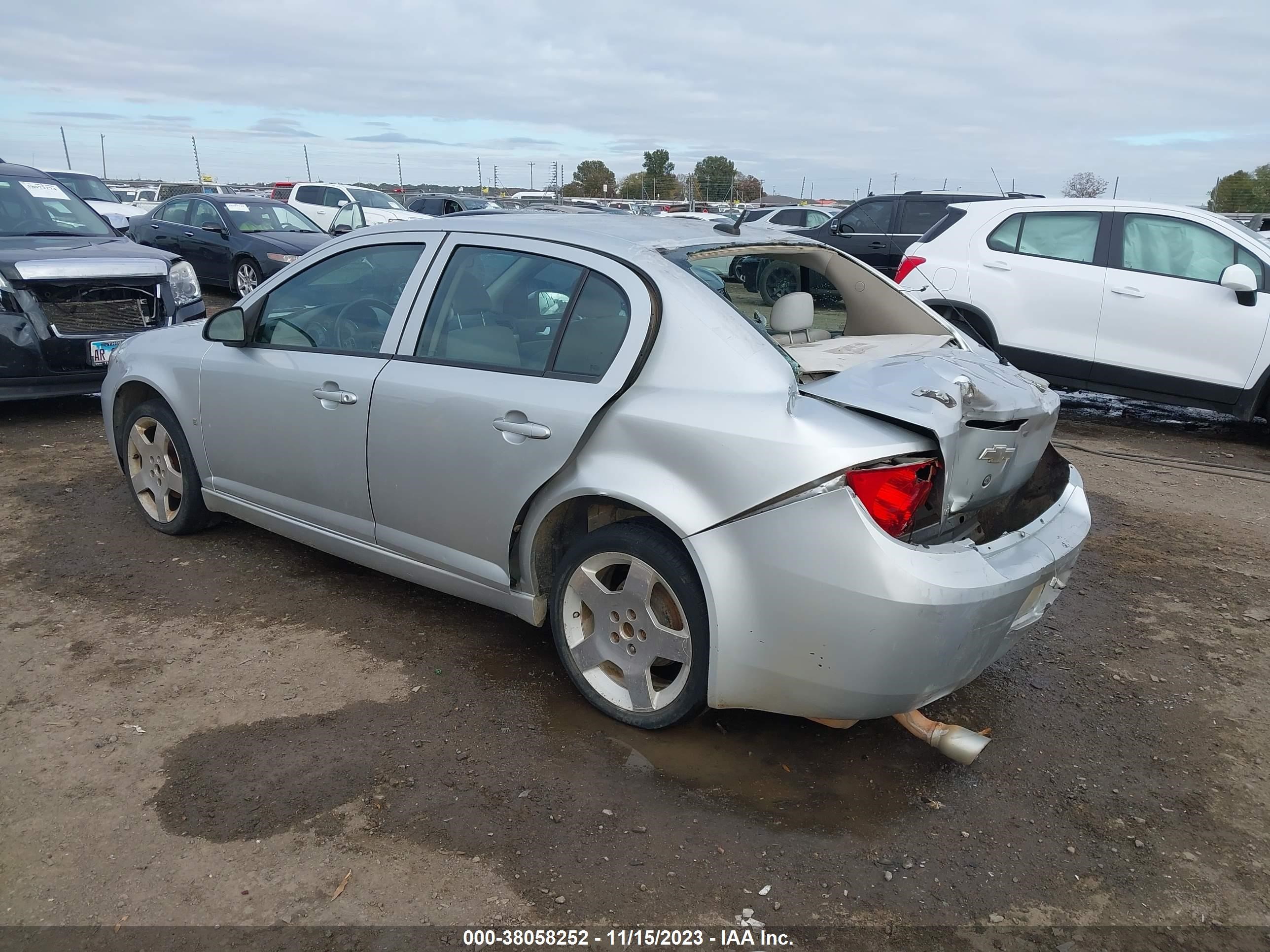 Photo 2 VIN: 1G1AT58H797260928 - CHEVROLET COBALT 