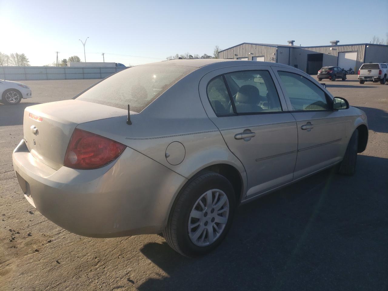 Photo 2 VIN: 1G1AT58H797266034 - CHEVROLET COBALT 