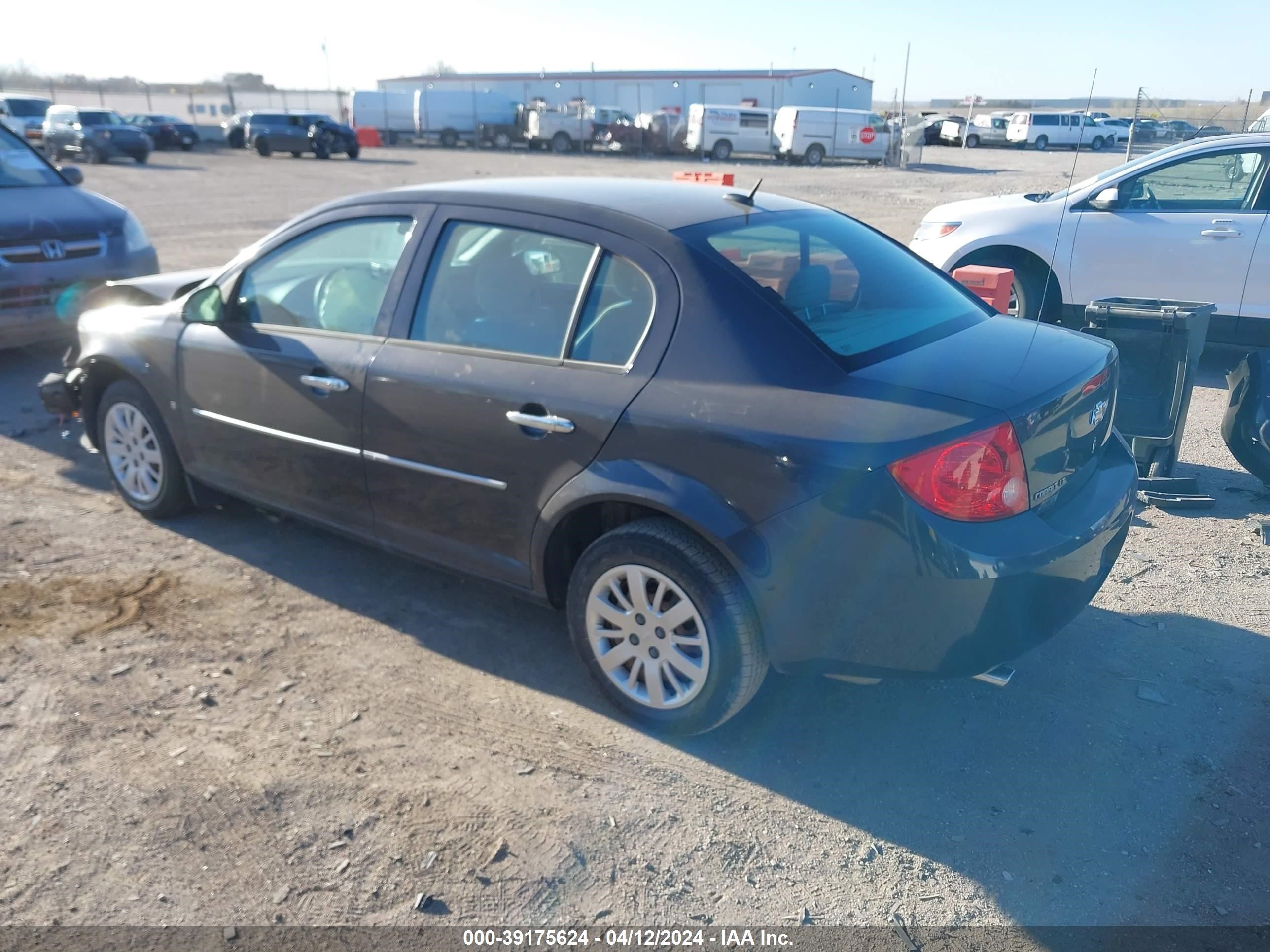 Photo 2 VIN: 1G1AT58HX97181155 - CHEVROLET COBALT 