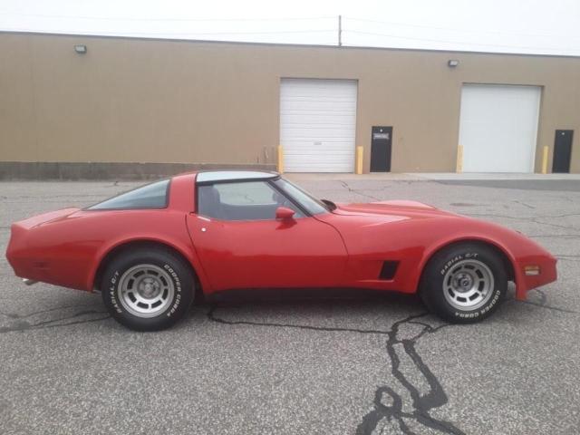 Photo 8 VIN: 1G1AY8760BS421416 - CHEVROLET CORVETTE 