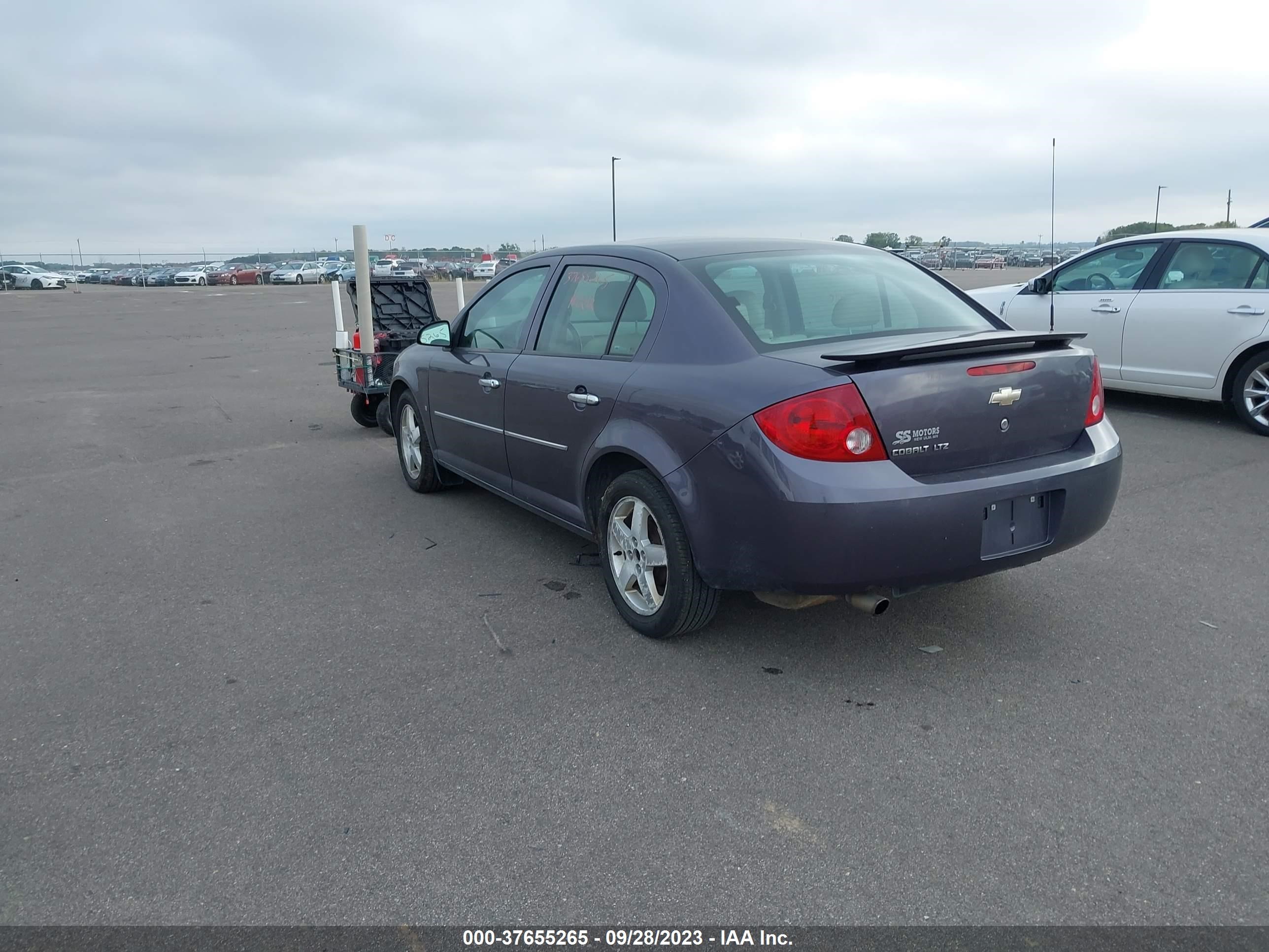 Photo 2 VIN: 1G1AZ55F667698272 - CHEVROLET COBALT 