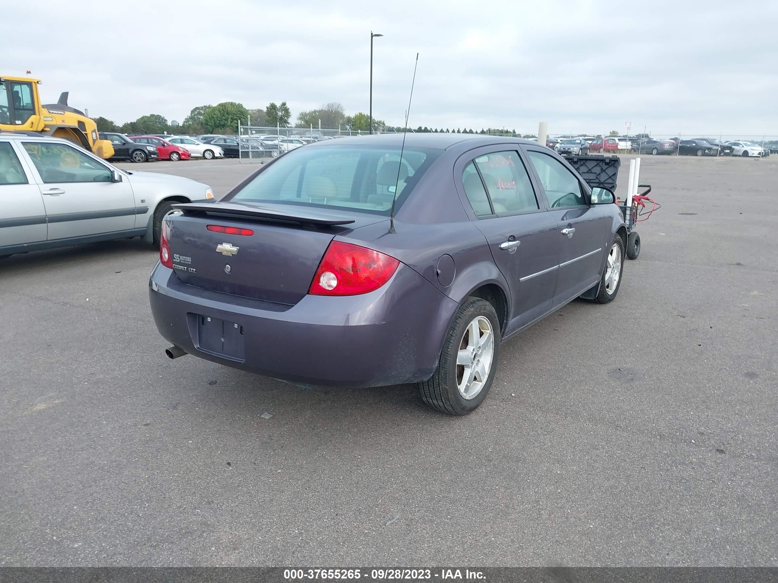 Photo 3 VIN: 1G1AZ55F667698272 - CHEVROLET COBALT 