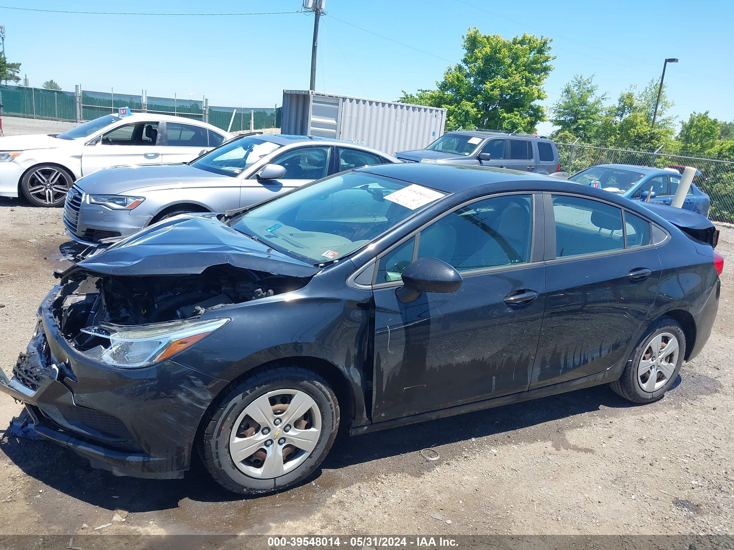 Photo 13 VIN: 1G1BB5SM1J7129964 - CHEVROLET CRUZE 