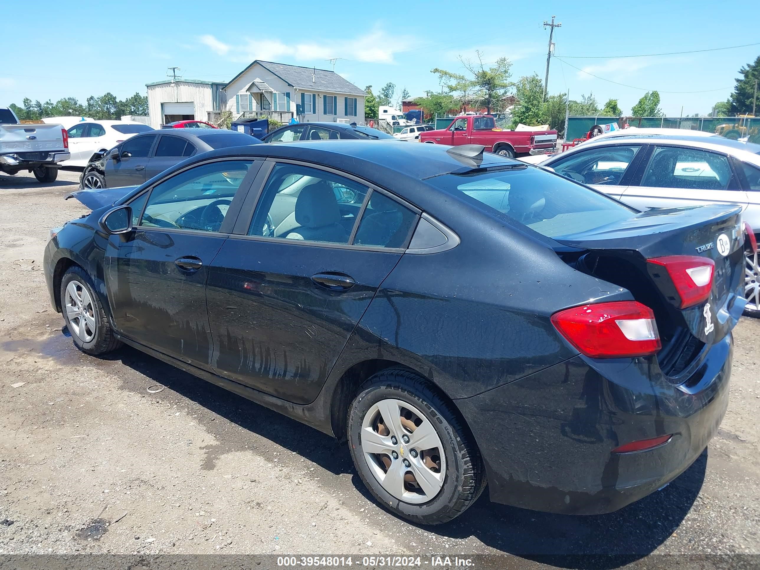 Photo 2 VIN: 1G1BB5SM1J7129964 - CHEVROLET CRUZE 