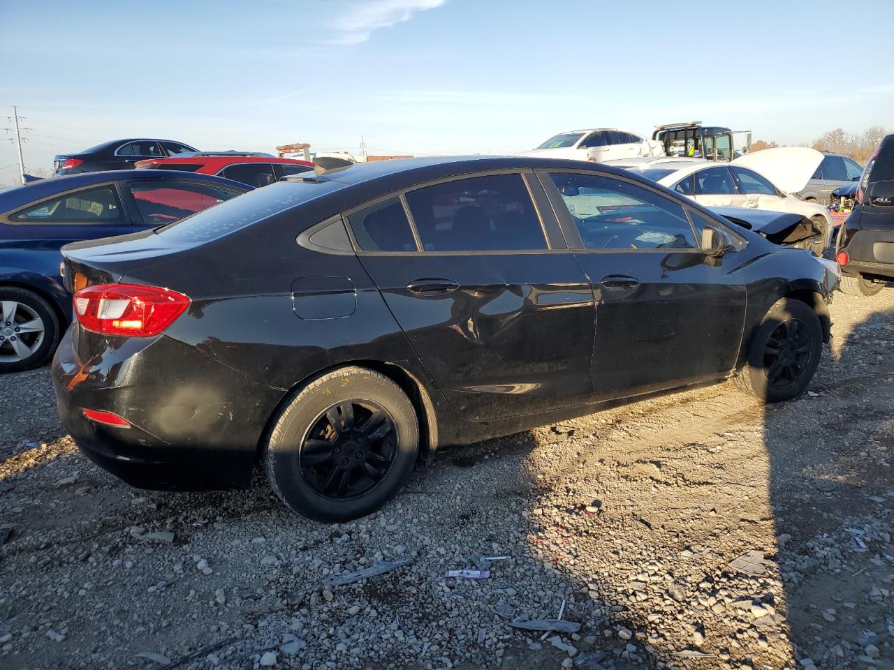 Photo 2 VIN: 1G1BC5SM0H7175888 - CHEVROLET CRUZE 