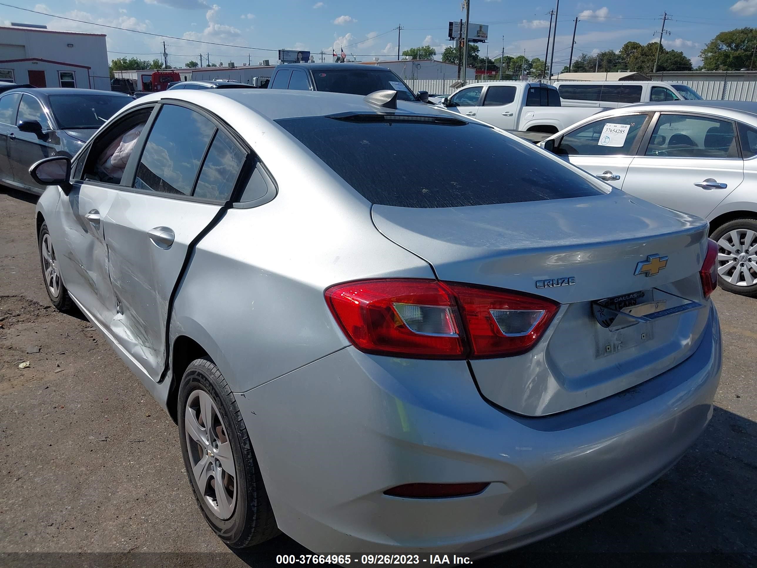 Photo 2 VIN: 1G1BC5SM0H7280124 - CHEVROLET CRUZE 