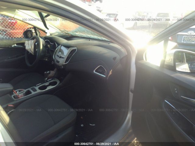 Photo 4 VIN: 1G1BC5SM1J7218656 - CHEVROLET CRUZE 