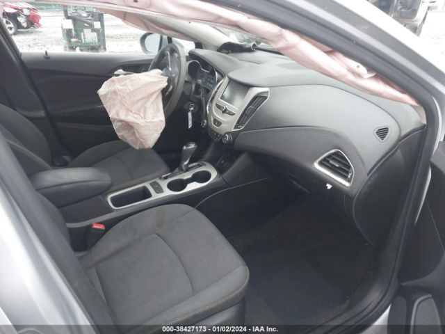 Photo 4 VIN: 1G1BC5SM1J7232394 - CHEVROLET CRUZE 