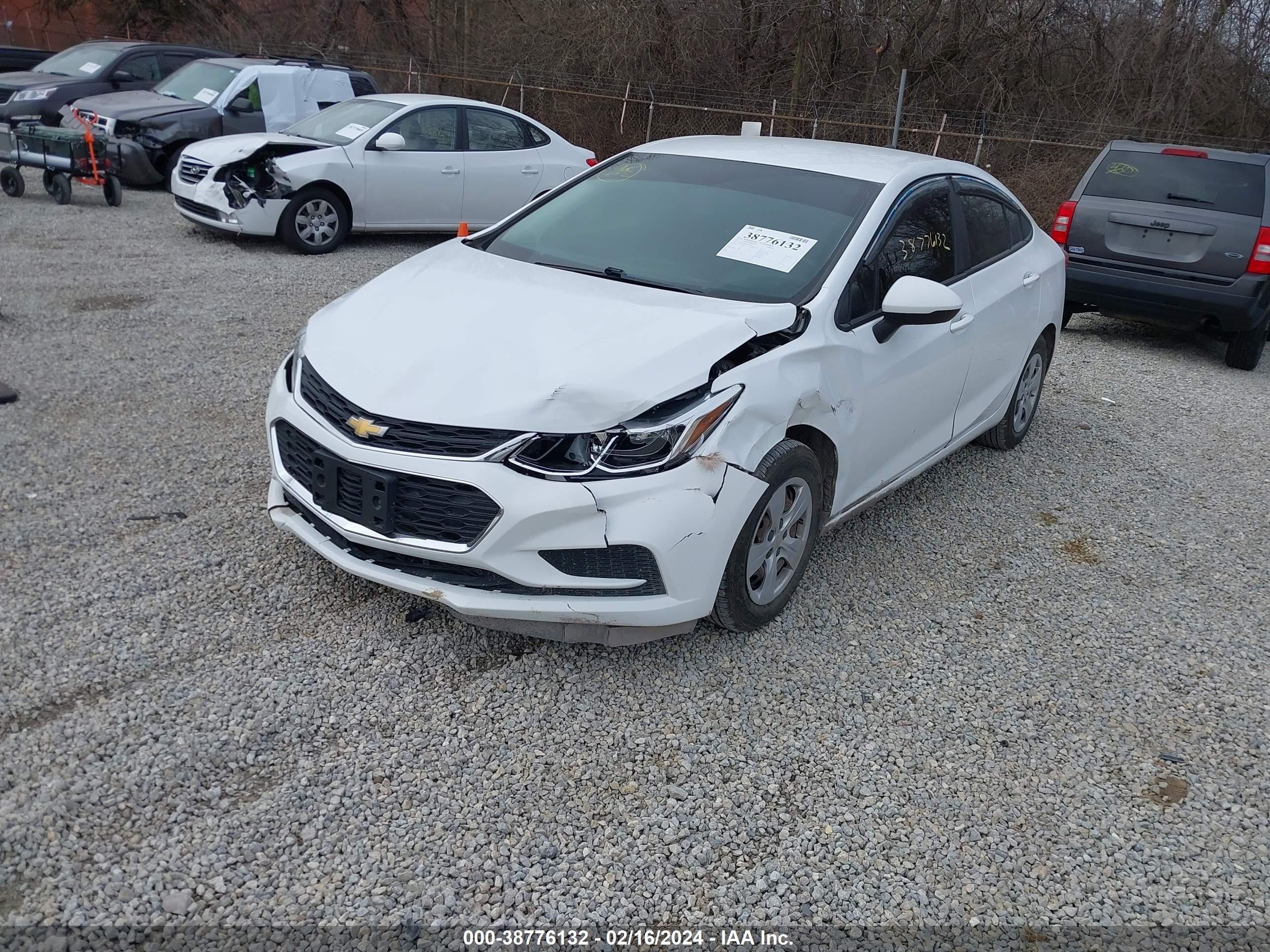 Photo 1 VIN: 1G1BC5SM2H7206445 - CHEVROLET CRUZE 