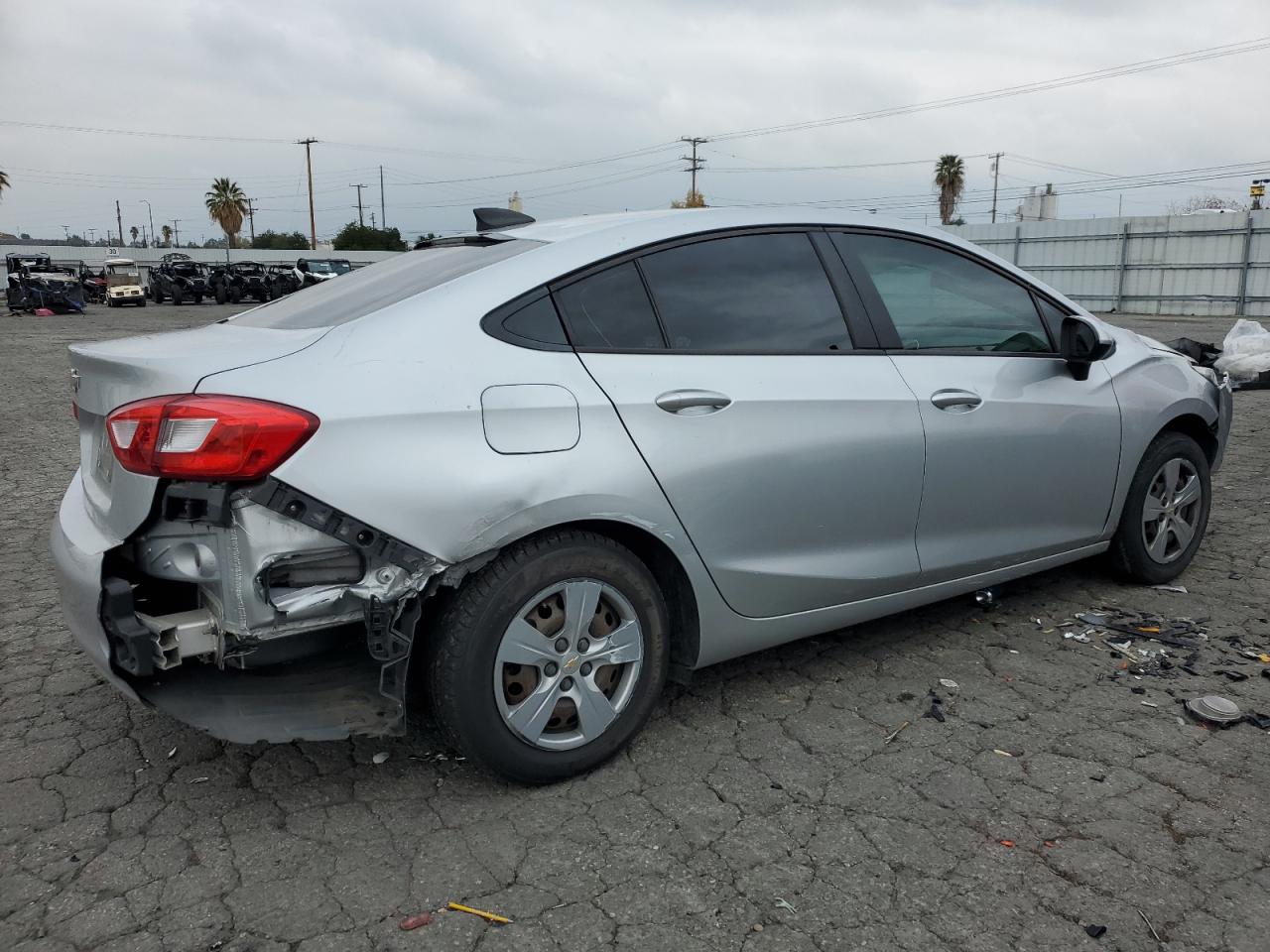 Photo 2 VIN: 1G1BC5SM2J7145913 - CHEVROLET CRUZE 