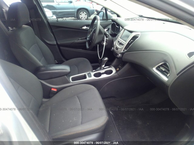 Photo 4 VIN: 1G1BC5SM3J7101774 - CHEVROLET CRUZE 