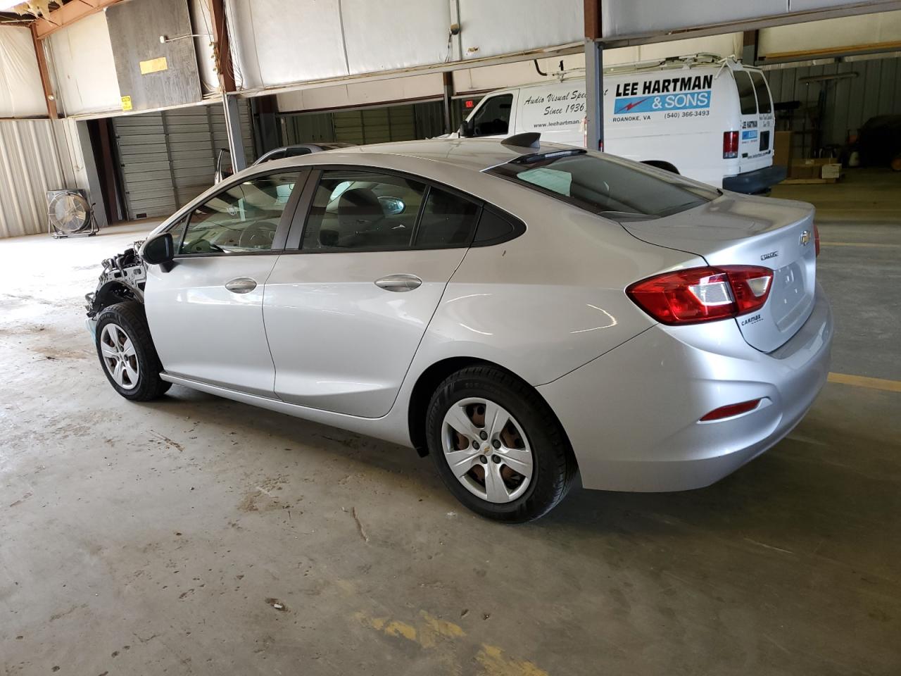 Photo 1 VIN: 1G1BC5SM3J7183215 - CHEVROLET CRUZE 